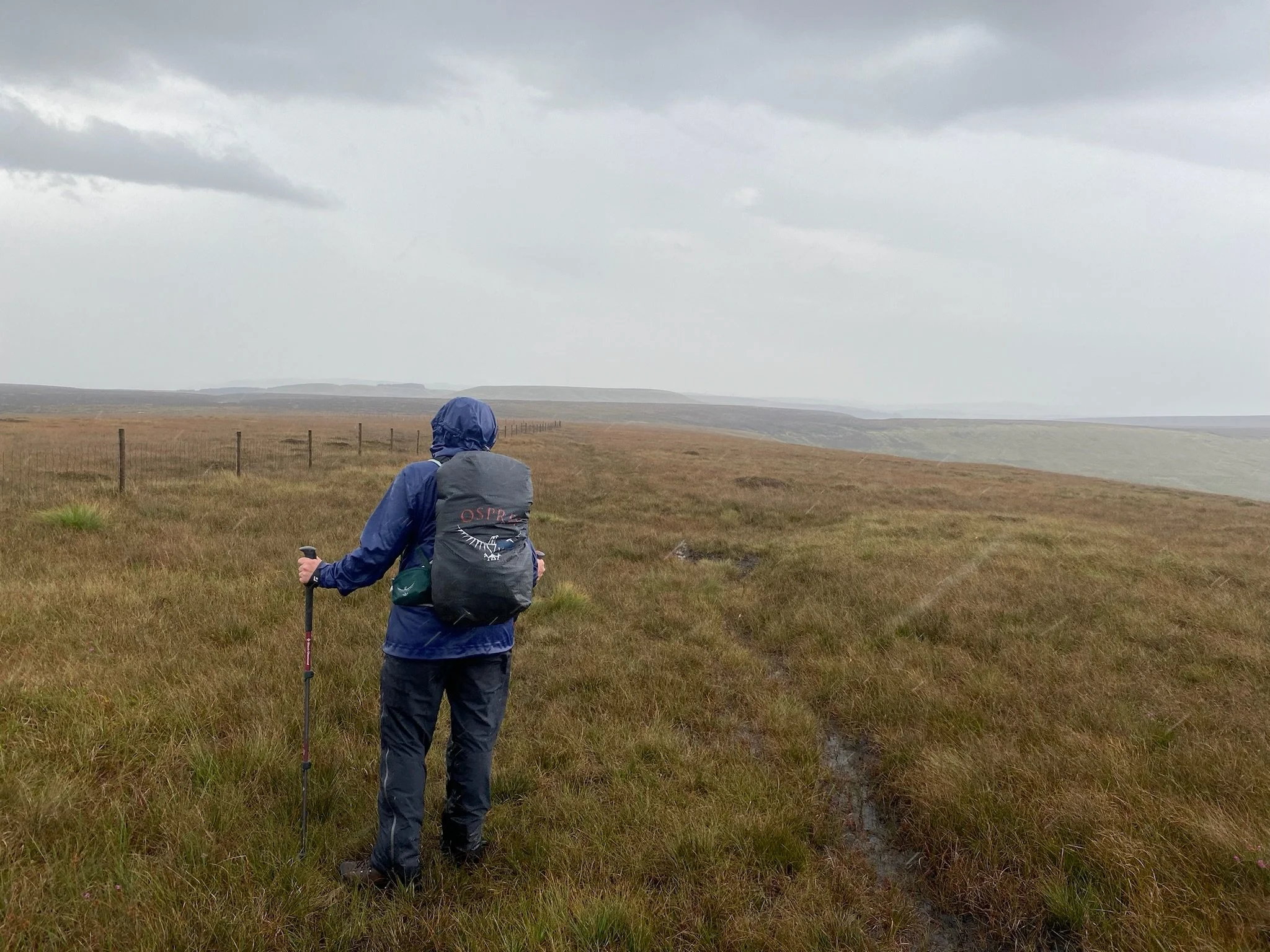 Guide to choosing a waterproof jacket in 2025