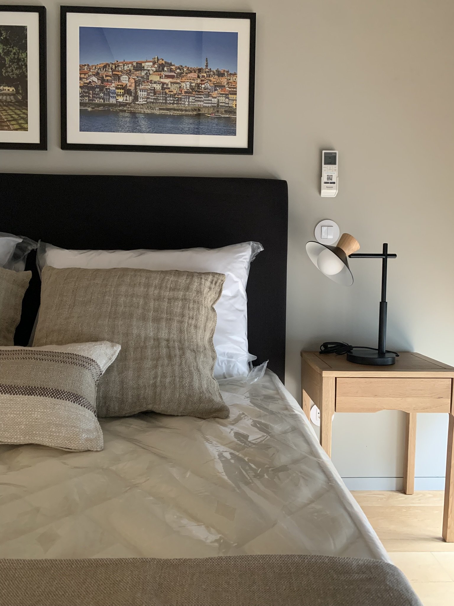 Bonjardim 1108 Building (6 Apartments). 
Photos from the final assemblies