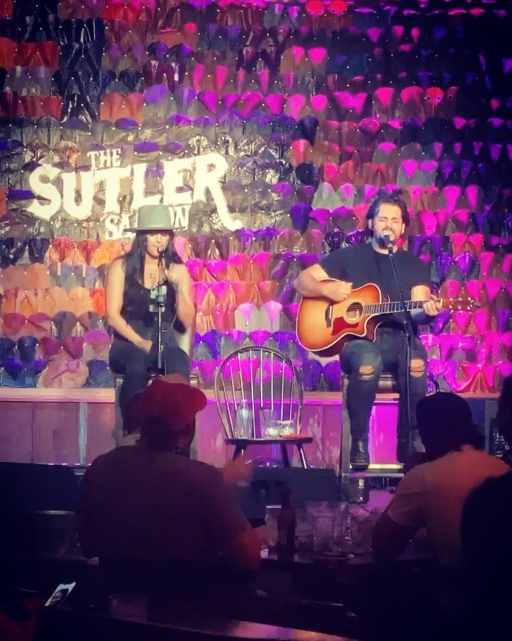 Huge thank you to everyone that came out to The Sutler last night! 👏🏼🥃 Swipe to see us bust out some @usher + @ludacris 😝😬
.
.
.
.
#henley #wearehenley #countrymusic #livemusic #yeah #usher #thesutler #nashville #musiccity