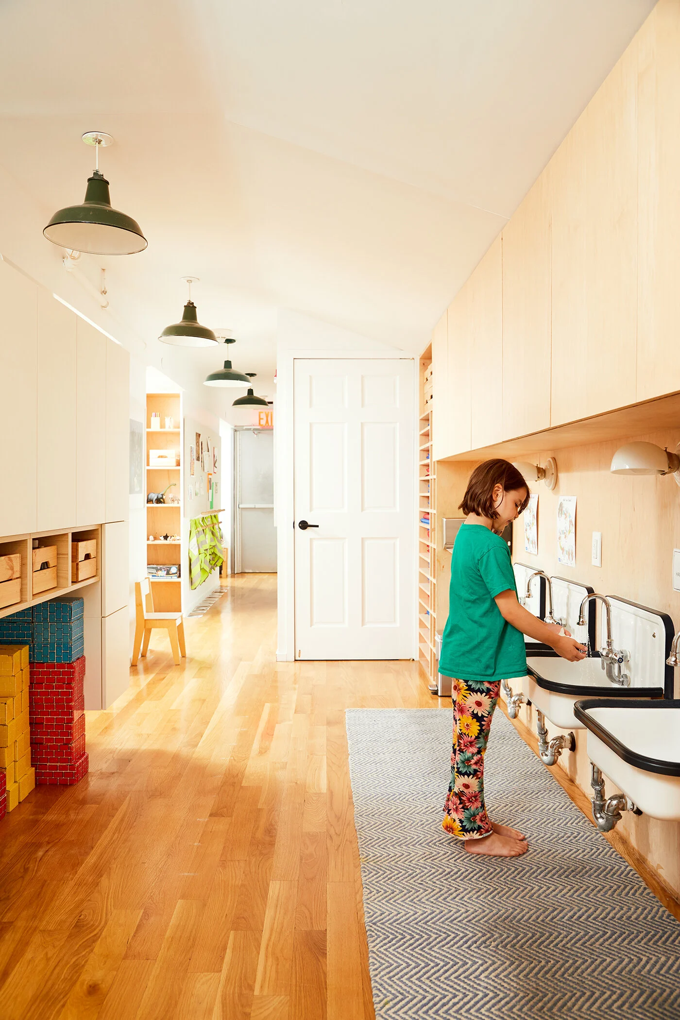 22_Henry_Sinks_035_Dana_Gallagher0006 copy.jpg