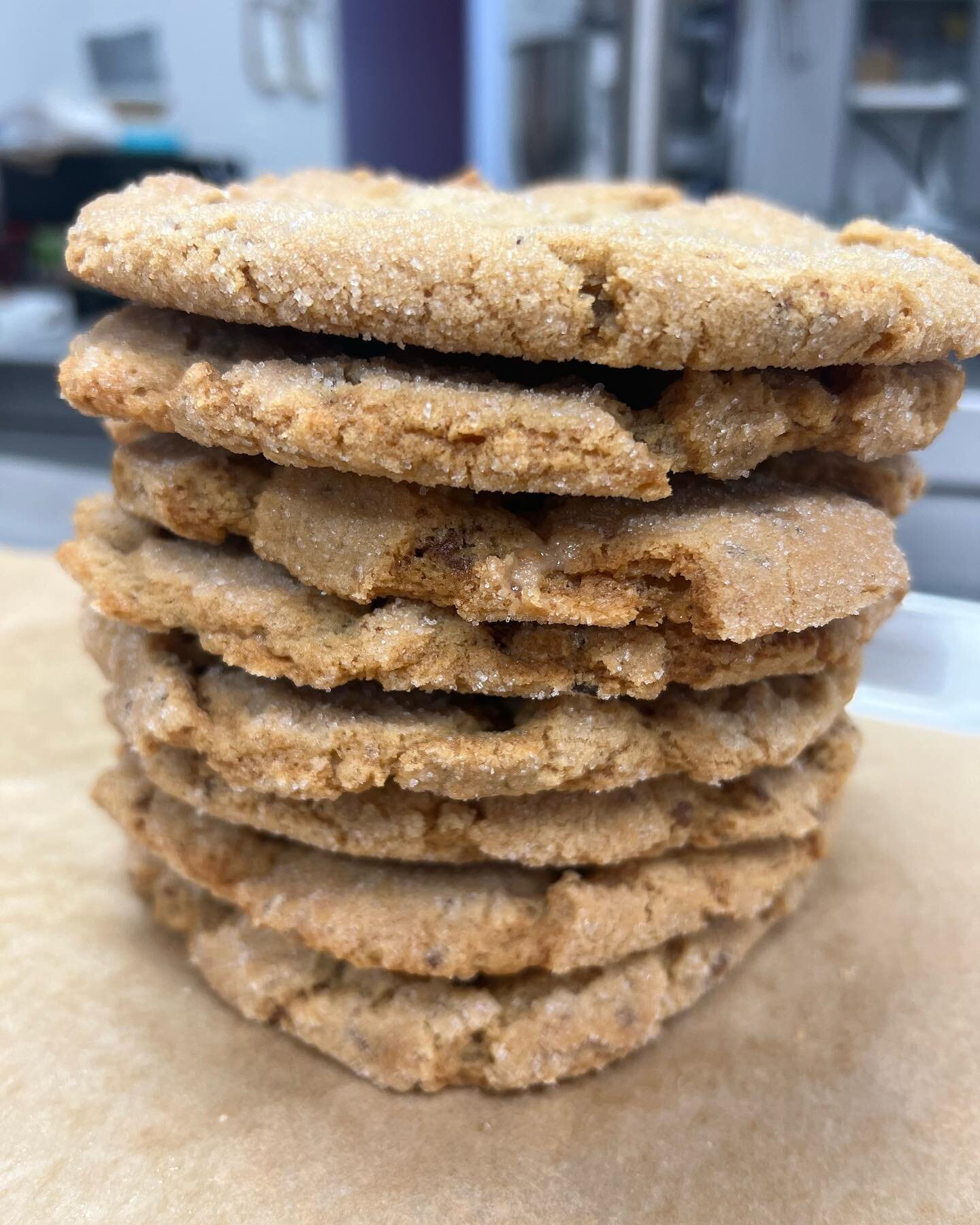 🍪 Indulge in Pure Bliss: Our Signature Brown Butter Maple Toffee Cookies! 🍁🧈

Menu for Tuesday, May 16

Cookies/Bars:
Brown Butter Maple Toffee Cookies
S&rsquo;mores Bars

Treats:
Lime Bars 
Mixed Berry Crumb Bars
Pecan Bars
S&rsquo;mores Devil Do