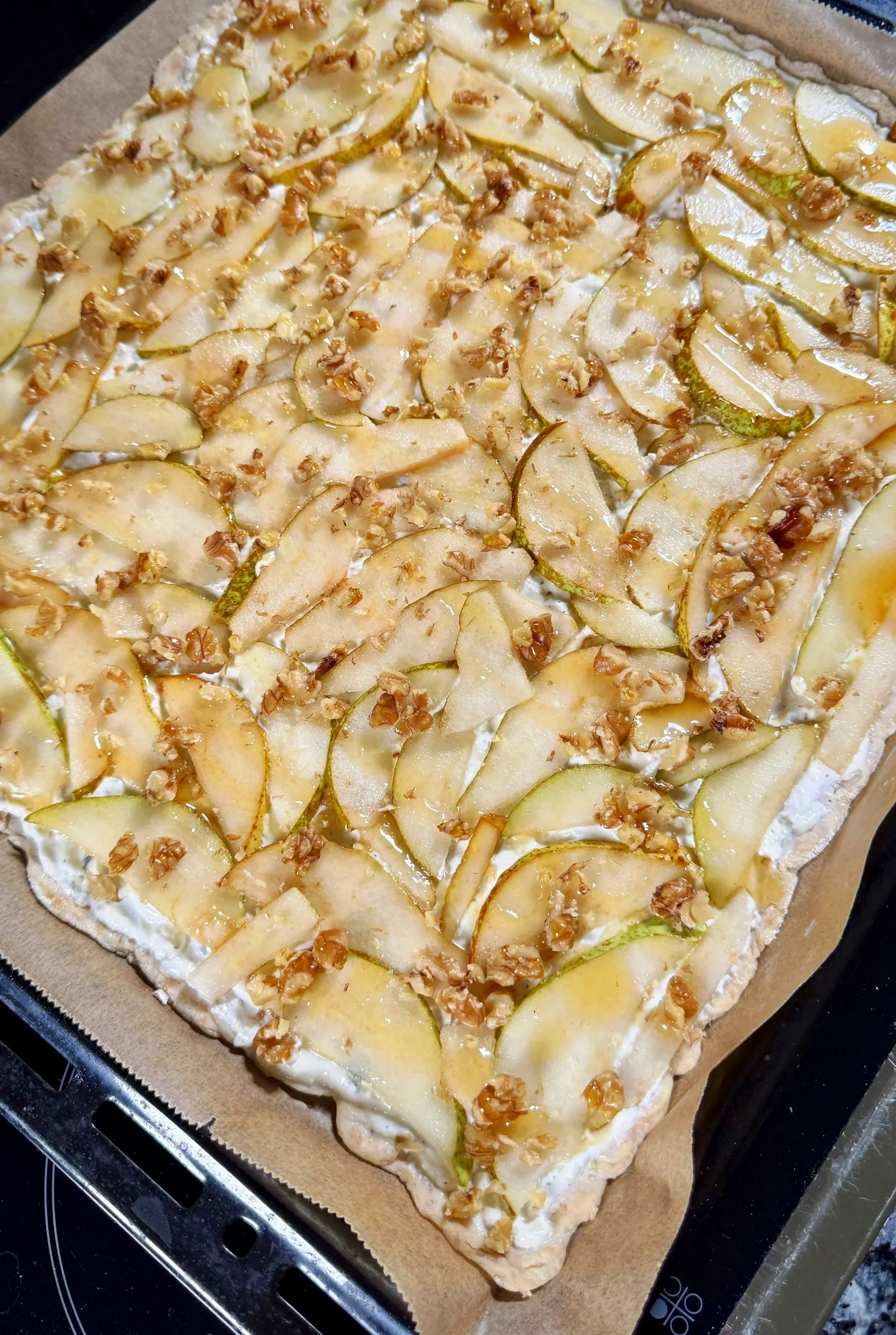 Healthy Pear Flammkuchen