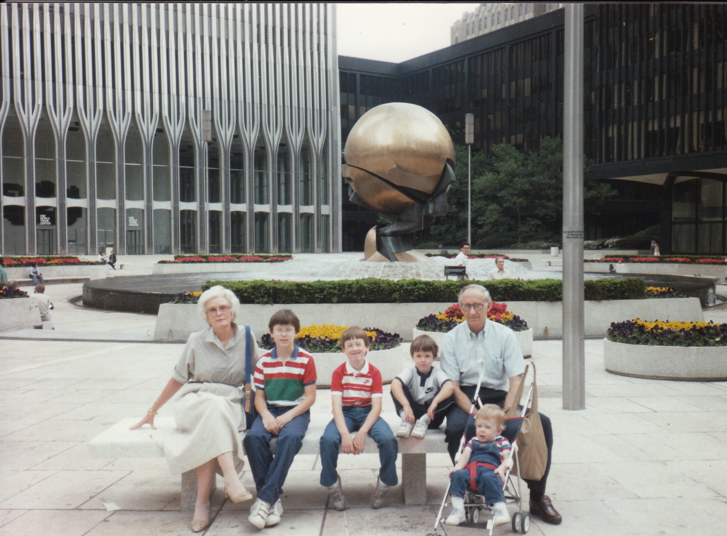 Luree, Raymond & Grandkids, 1986