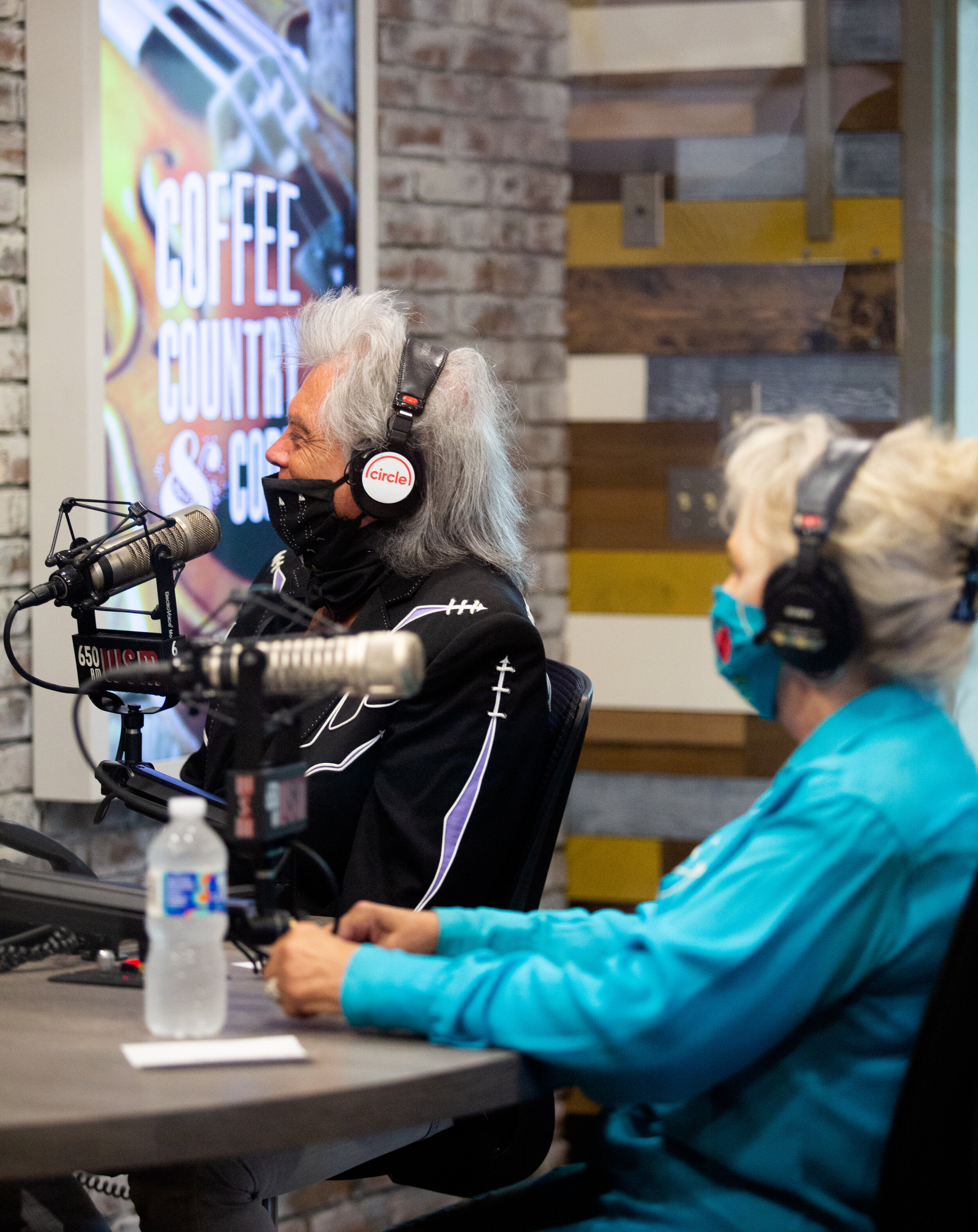  Marty Stuart and wife Connie Smith sitting in with Eddie during the final three hours of the broadcast. 