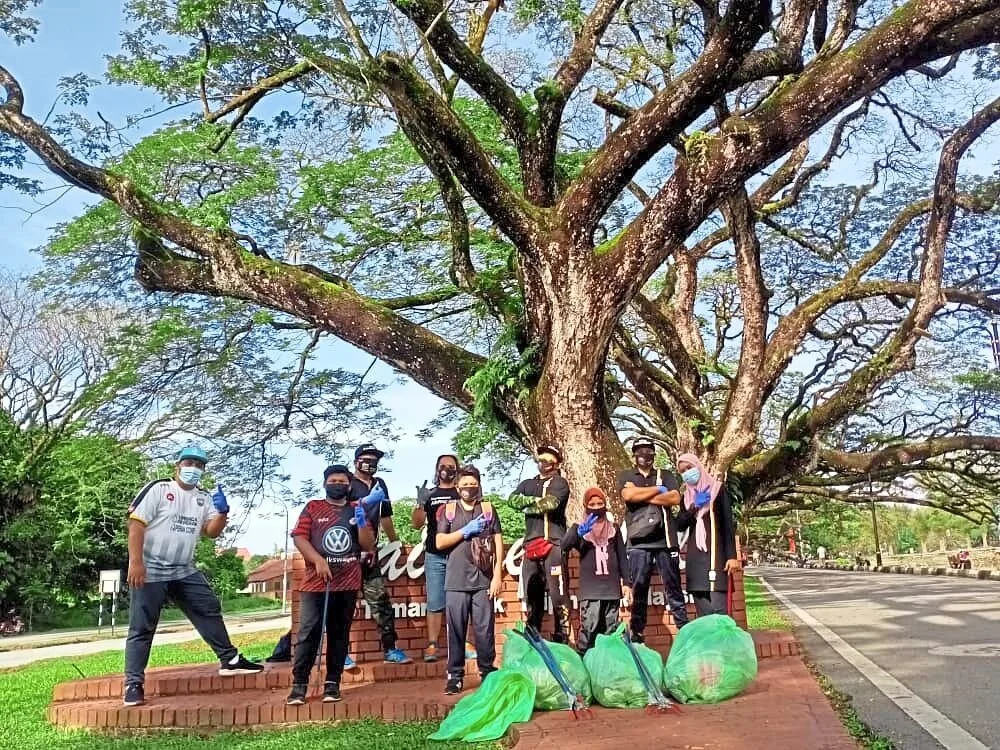 Plogging to cleanup in Malaysia targets 500 volunteers in each location
