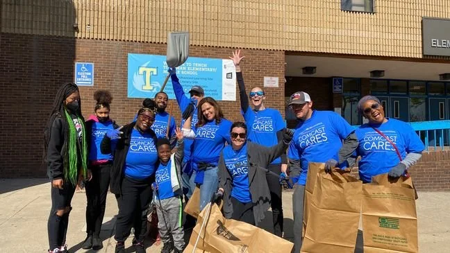 Mayor's and City Leaders Around the World Participate in Earth Month Cleanups