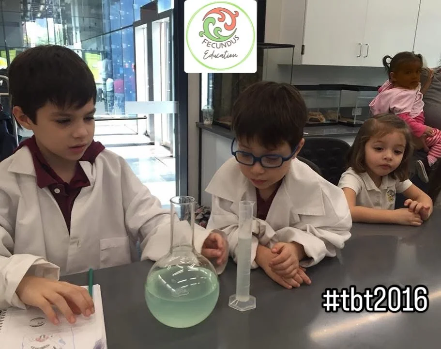 💙💚💜 Mis primeros maestros en educaci&oacute;n personalizada fueron ellos. Es ahora un honor poder dise&ntilde;ar, a&ntilde;o con a&ntilde;o, programas de aprendizaje para cada una de las familias en Fecundus Education.

#tbt Recuerdo que una de la