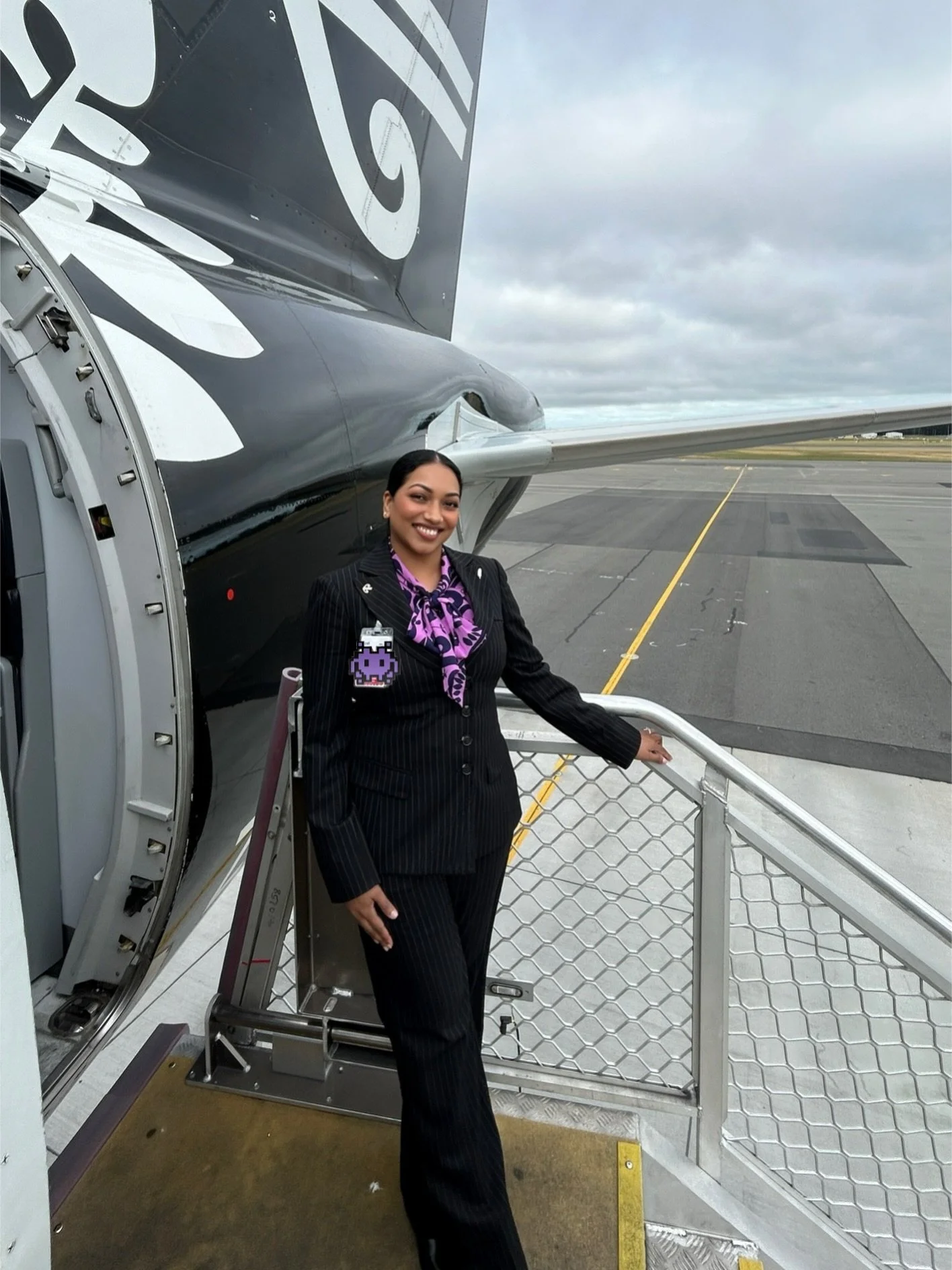 Exciting News! ✈️

I&rsquo;ve been keeping a little secret.. I&rsquo;m now cabin crew for Air New Zealand! It&rsquo;s been a dream of mine &amp; it seemed to always stay with me over the years till I finally decided to give it a go! 

For my wonderfu