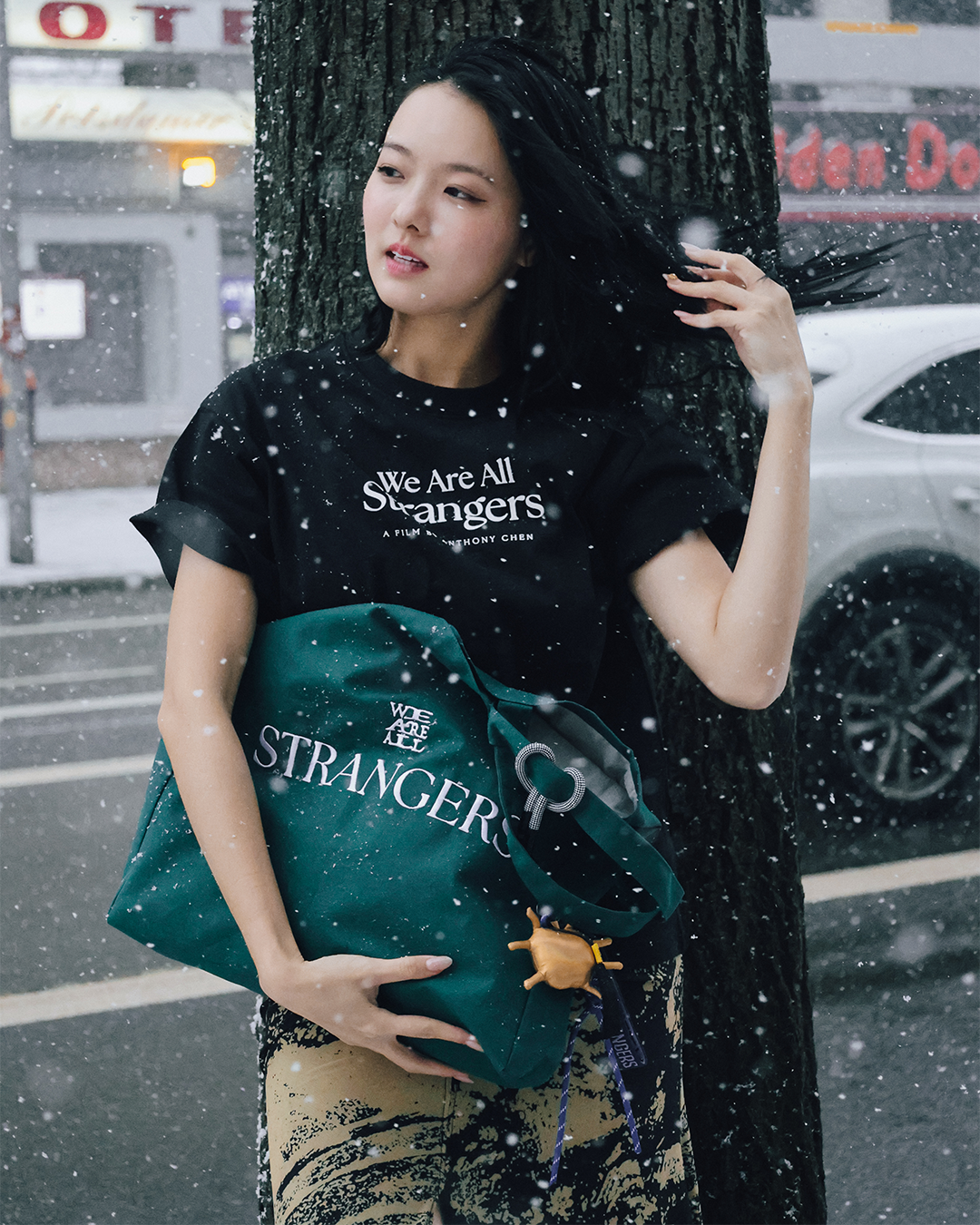 Pose w Merch 7.png