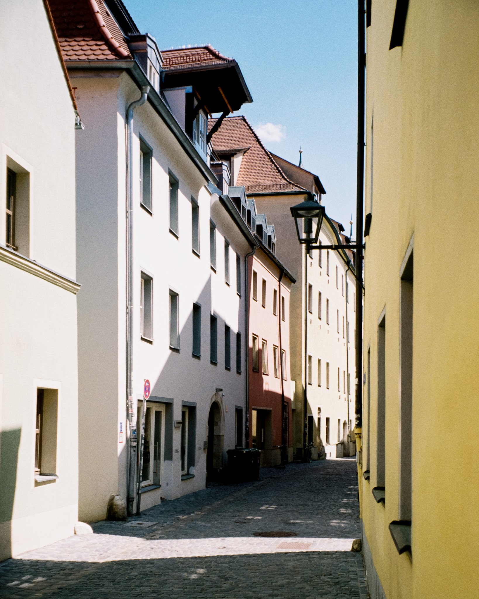 R1-07907-0014.jpeg