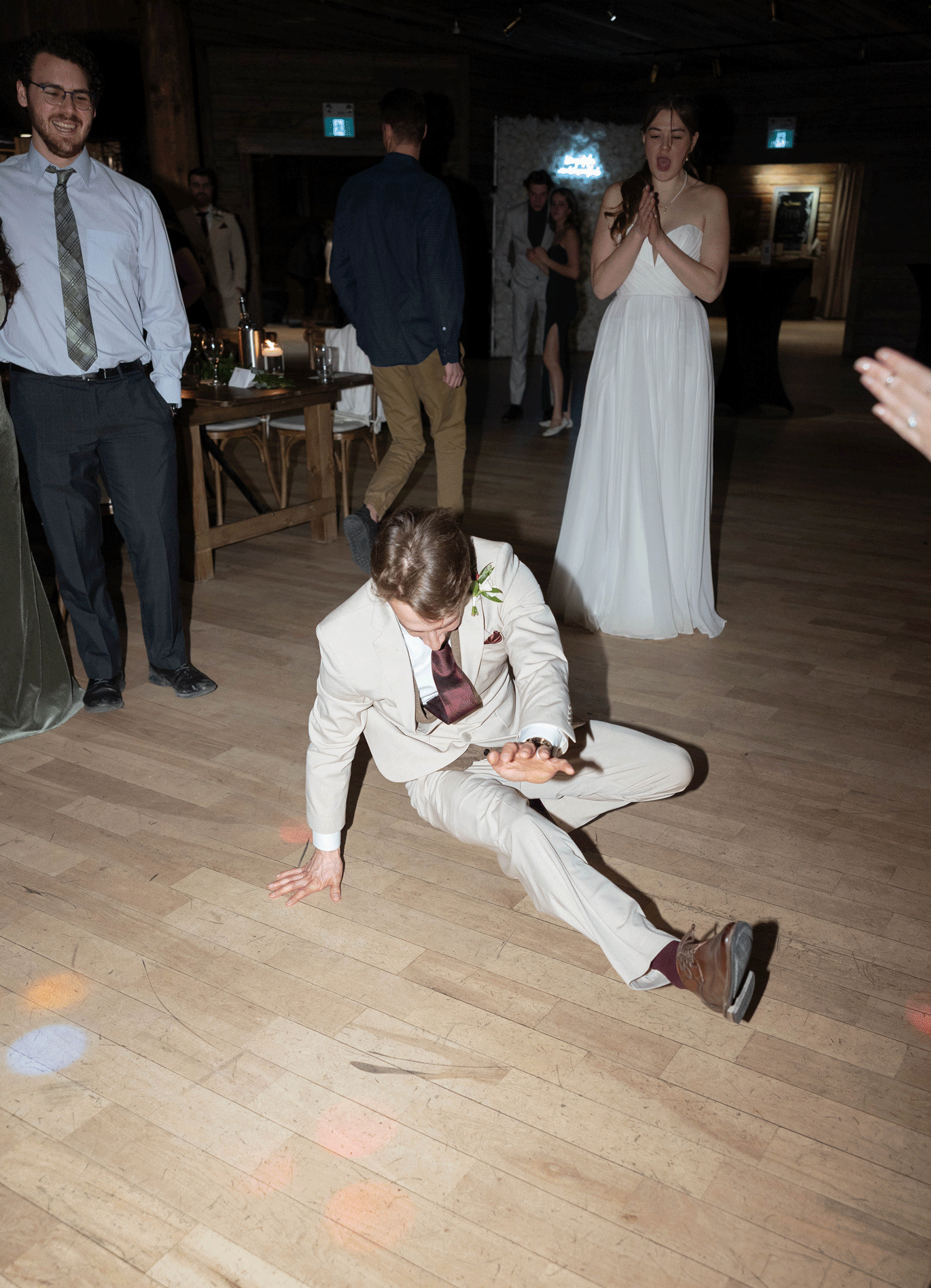 breakdancejoel_websize.gif