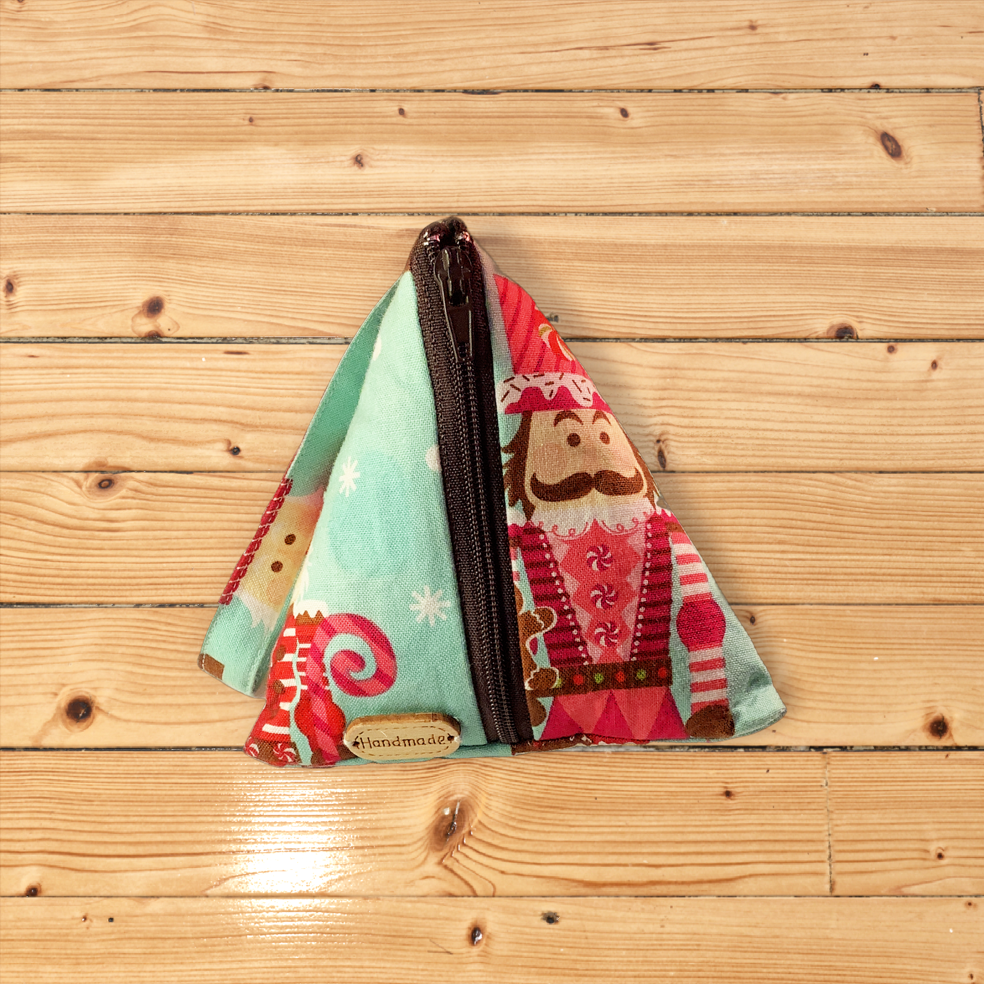 Triangle Pouches