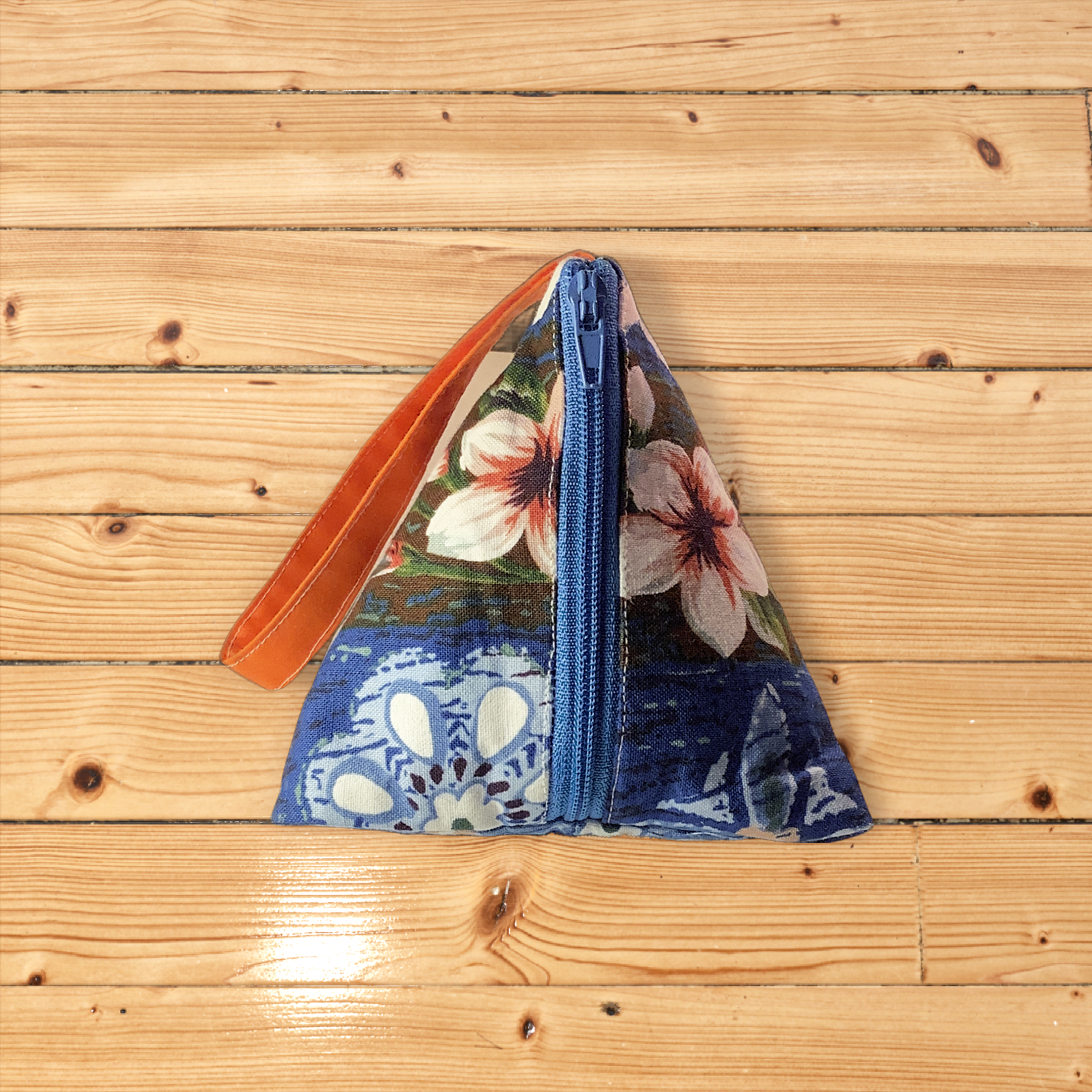 Triangle Pouches