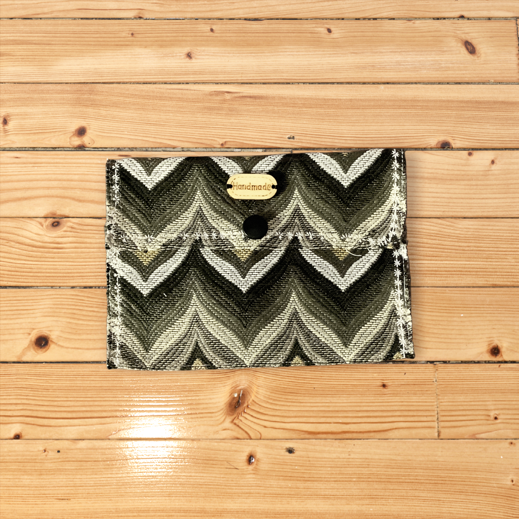 Miura Snap Pouches