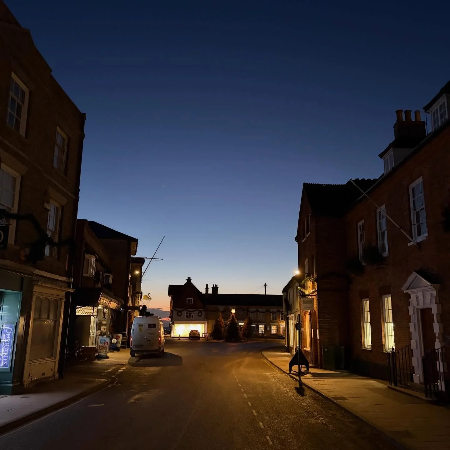 All very quiet in town so far. Everyone is keeping warm inside. A great weekend to you all and don&rsquo;t forget your hats and gloves