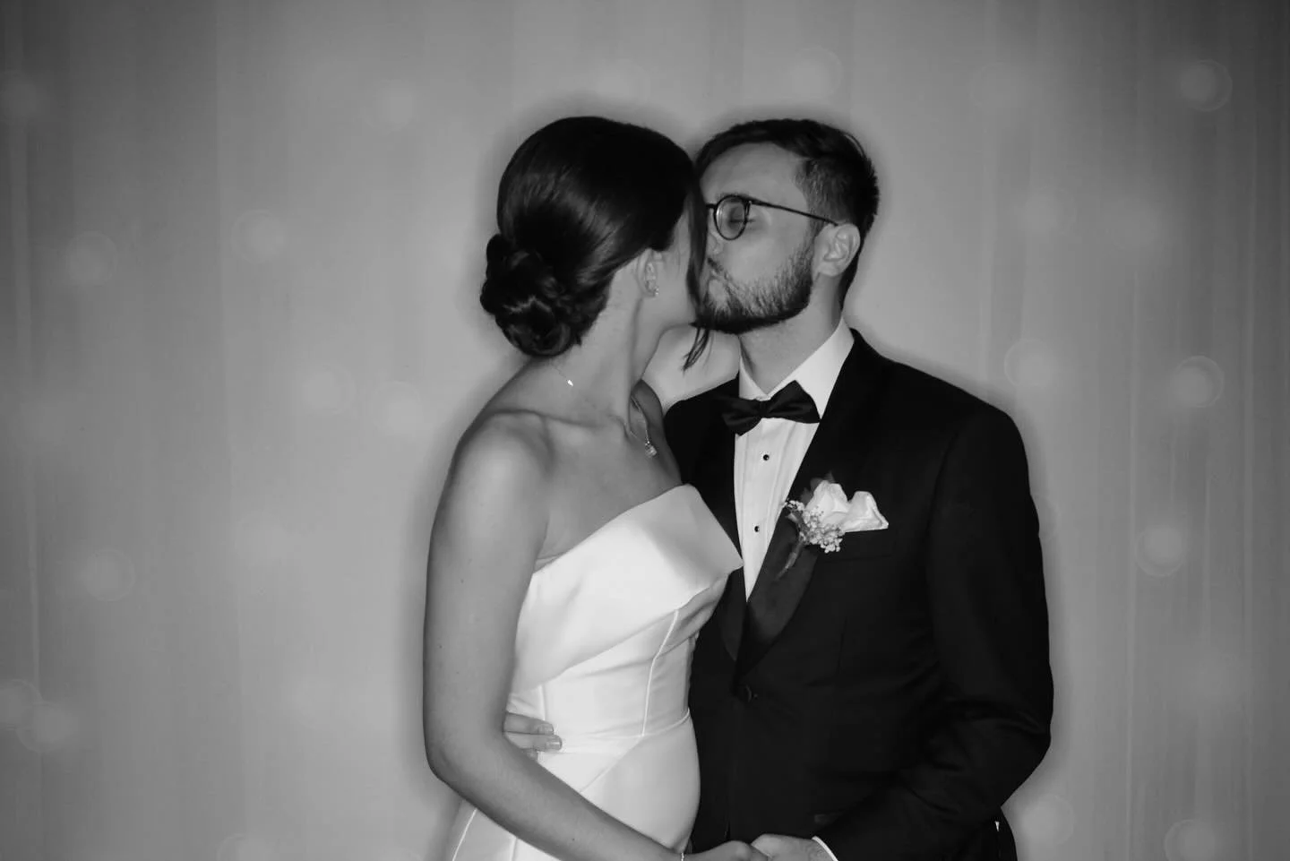 Life update✨🤍got married to @bcozyart and updated my website, username, and email to my new last name:

@olivia.cosenza
olivia.c.cosenza@gmail.com
oliviacosenza.com