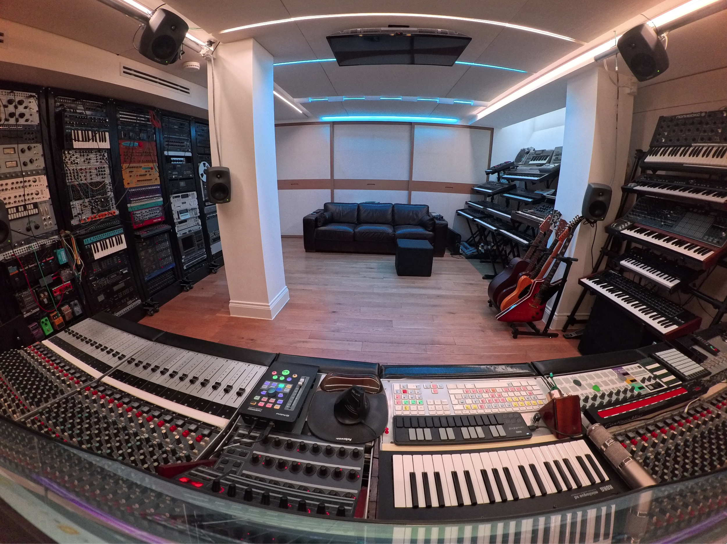 Control Room Fish Eye 2.png