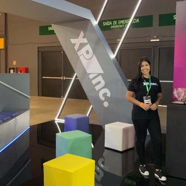 Aprova&ccedil;&atilde;o e intera&ccedil;&atilde;o total do p&uacute;blico no nosso estande que ficou cheio todos os dias 🖤🤍💜