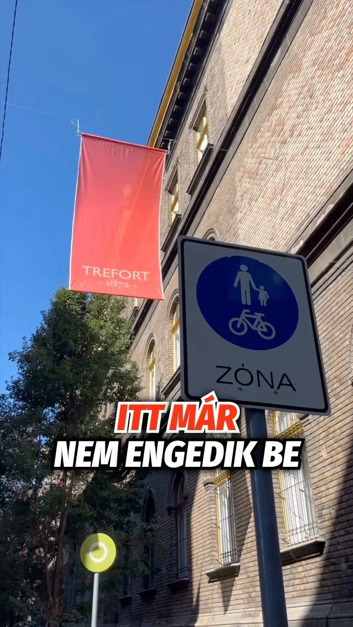 2030-ra Budapest összes (nem főútvonalon fekvő) iskolája előtt iskolautcák lesznek kialakítva. Ugyan a Trefort utcában példásan sikerült a közterület gyermekközpontú &aa