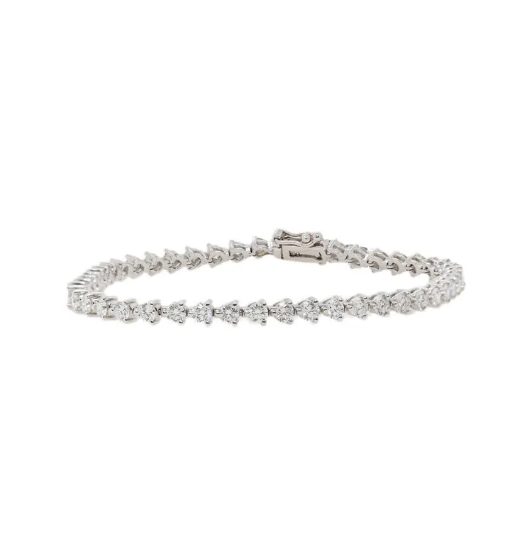 Diamond Bracelet in 18k White Gold
