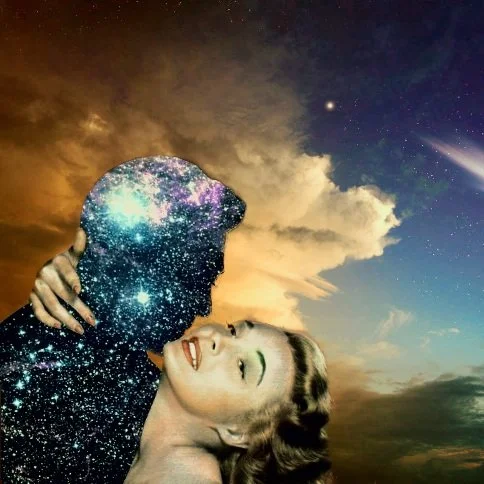 SHE'S COSMIC