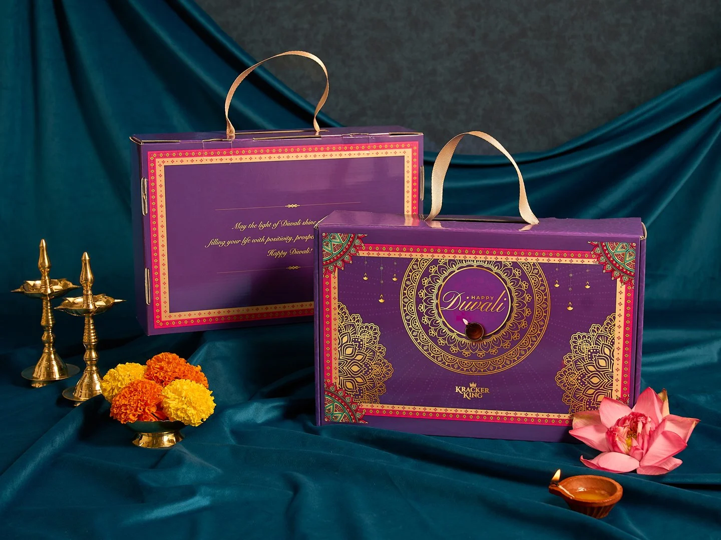 KK Deepavali_Printed Premium Box_8456-lowres.jpg