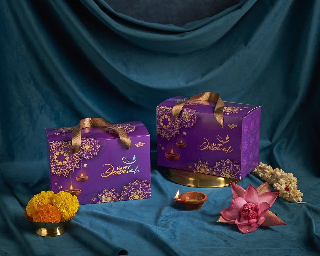 Deepavali Packaging 2 Jar_Closed Box.jpg