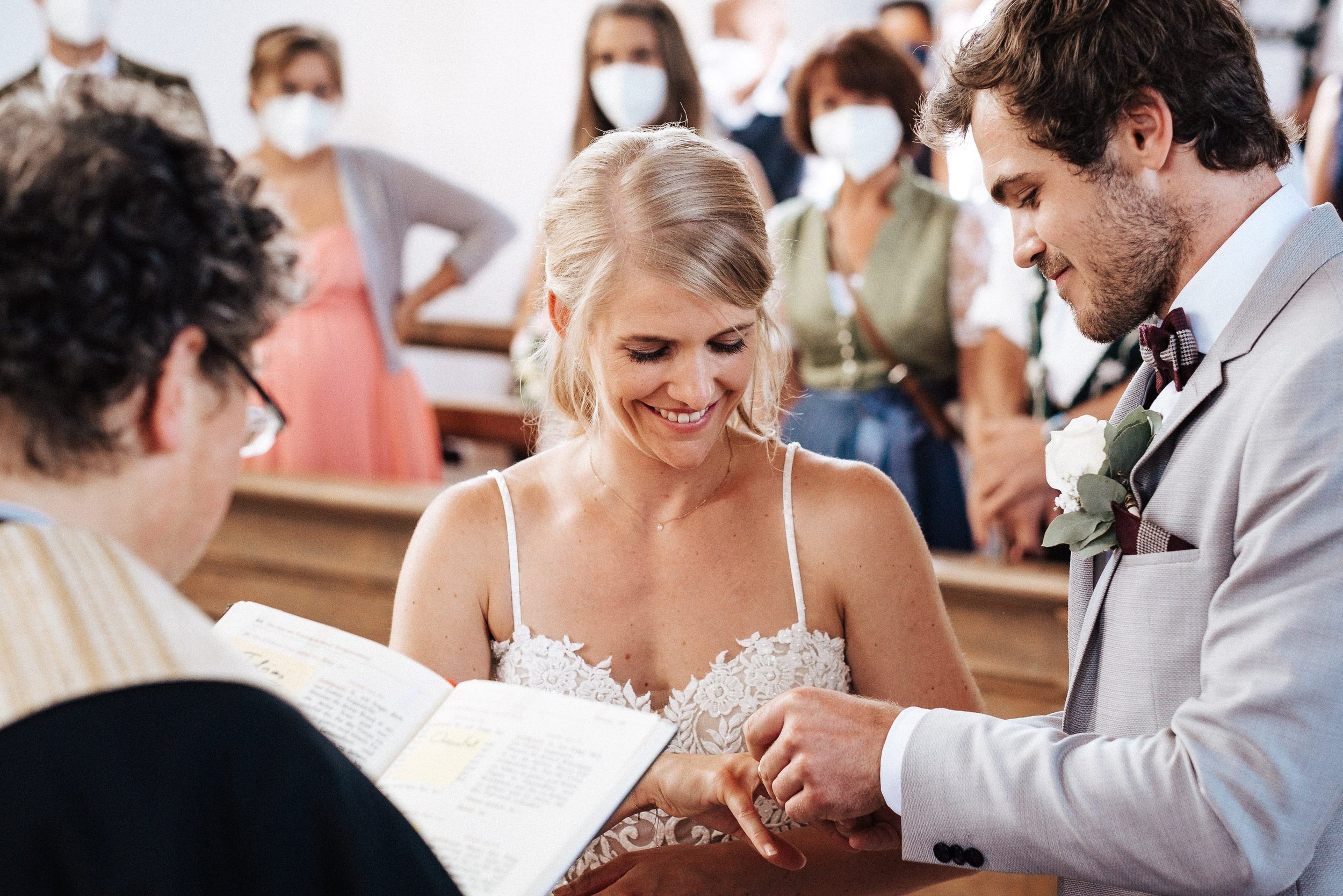 Florian-Rieder-Fotografie-Kempten-Allgäu-Hochzeit-Channi-Tobi-315.jpg