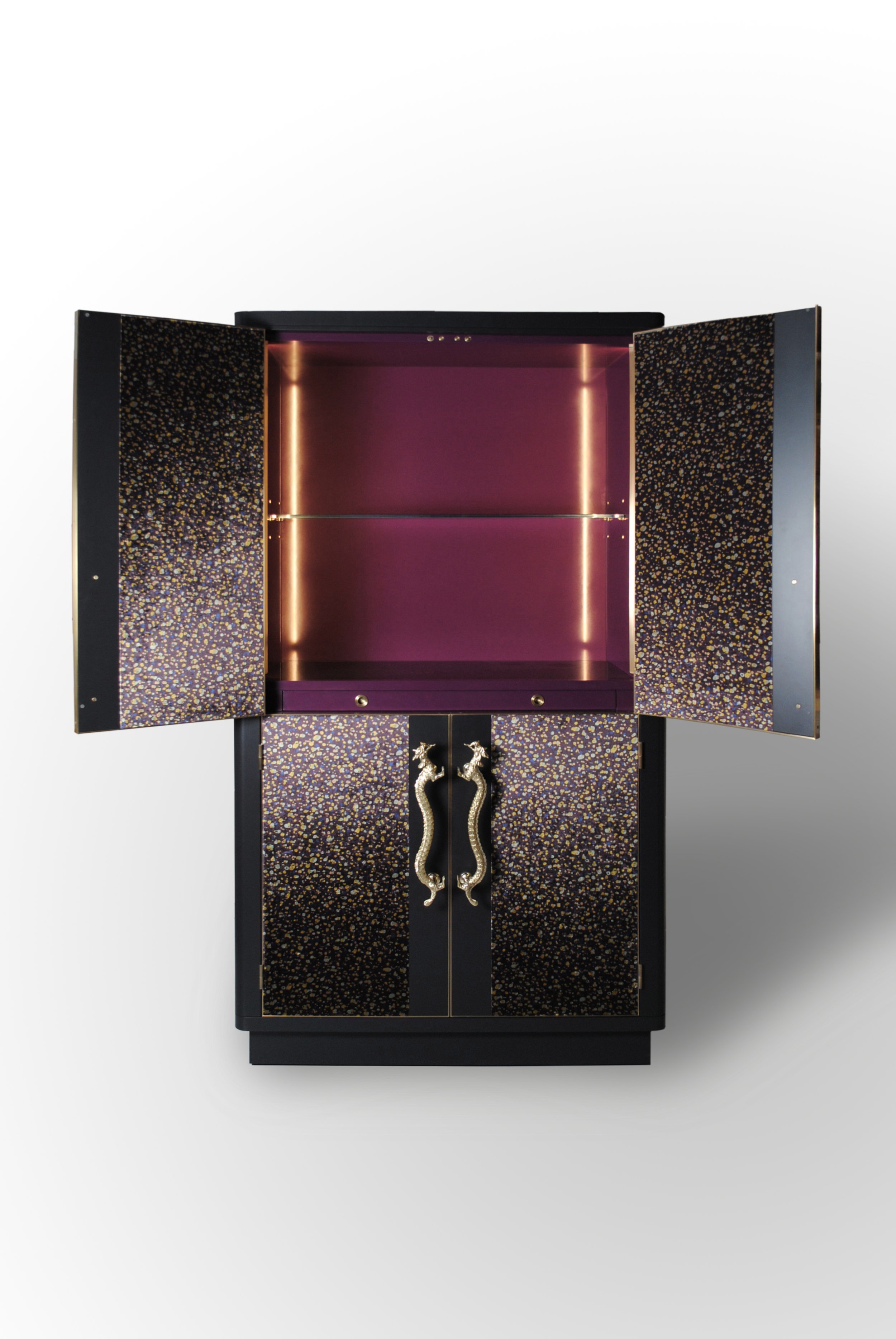 Glamorous Cocktail Cabinet