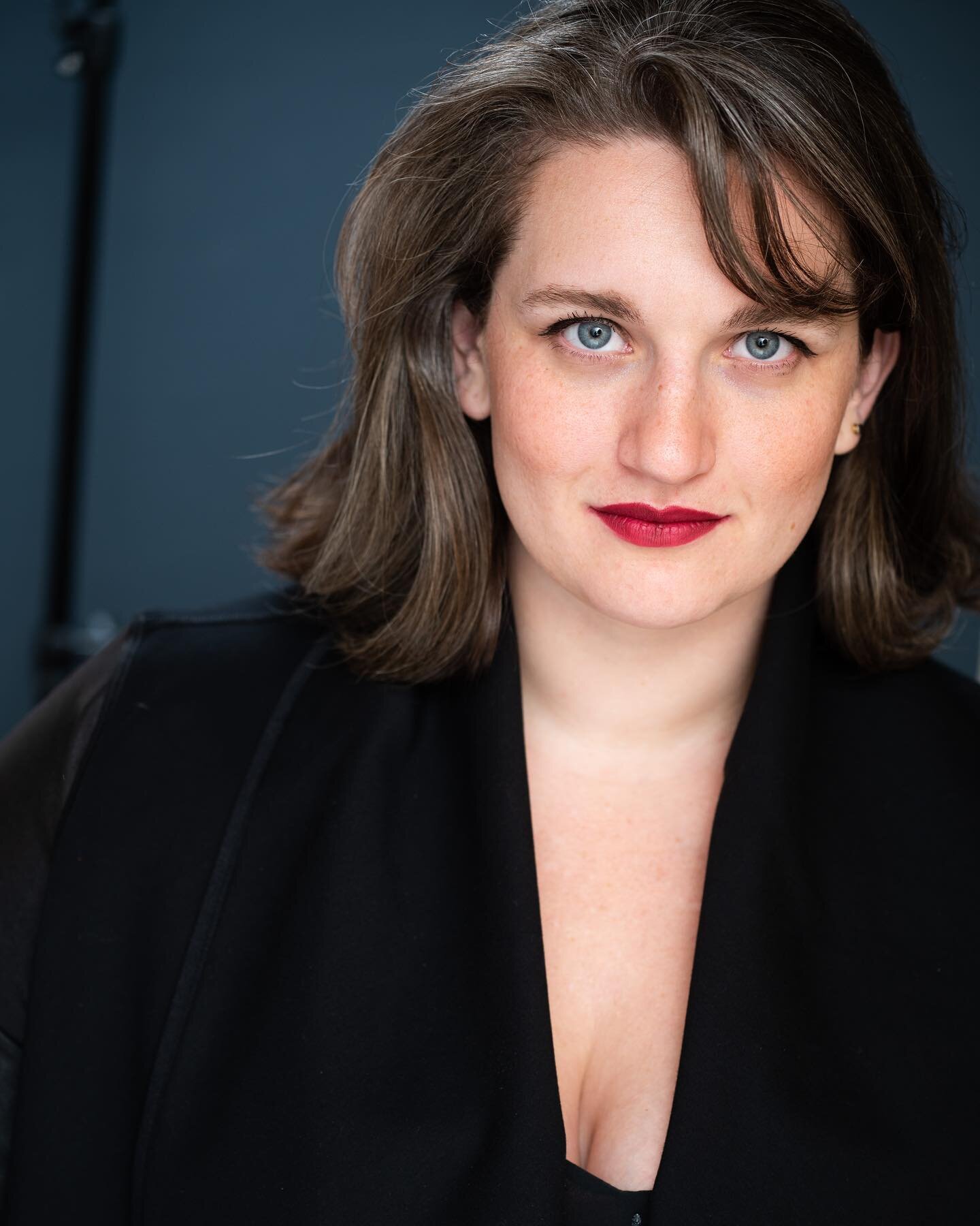 Admiring the talents of @tashagorel and unedited headshots! 😍
If you need new headshots, she&rsquo;s your gal FOR SURE! 
📸 @tashagorel 
#nofilter #unedited #untouched