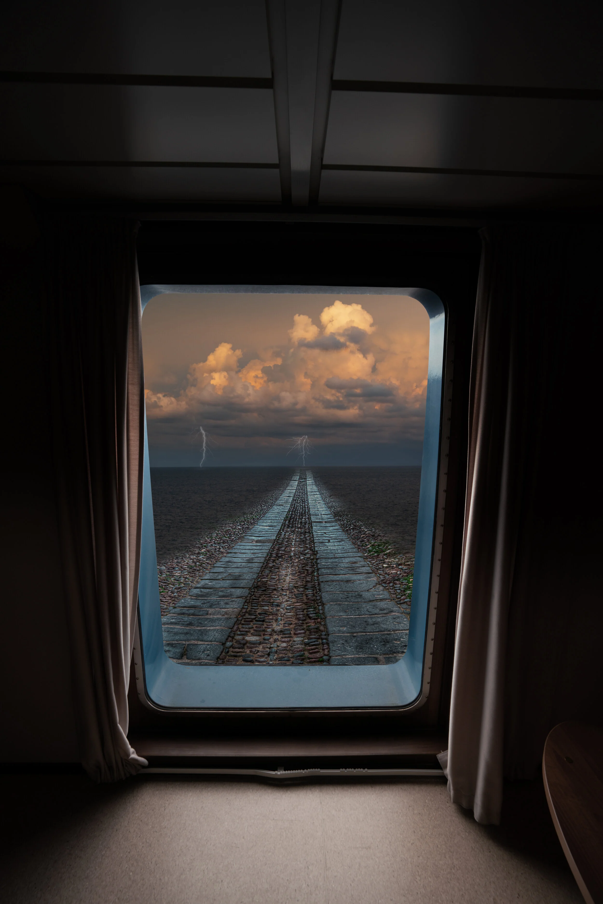 Line to storm.jpg