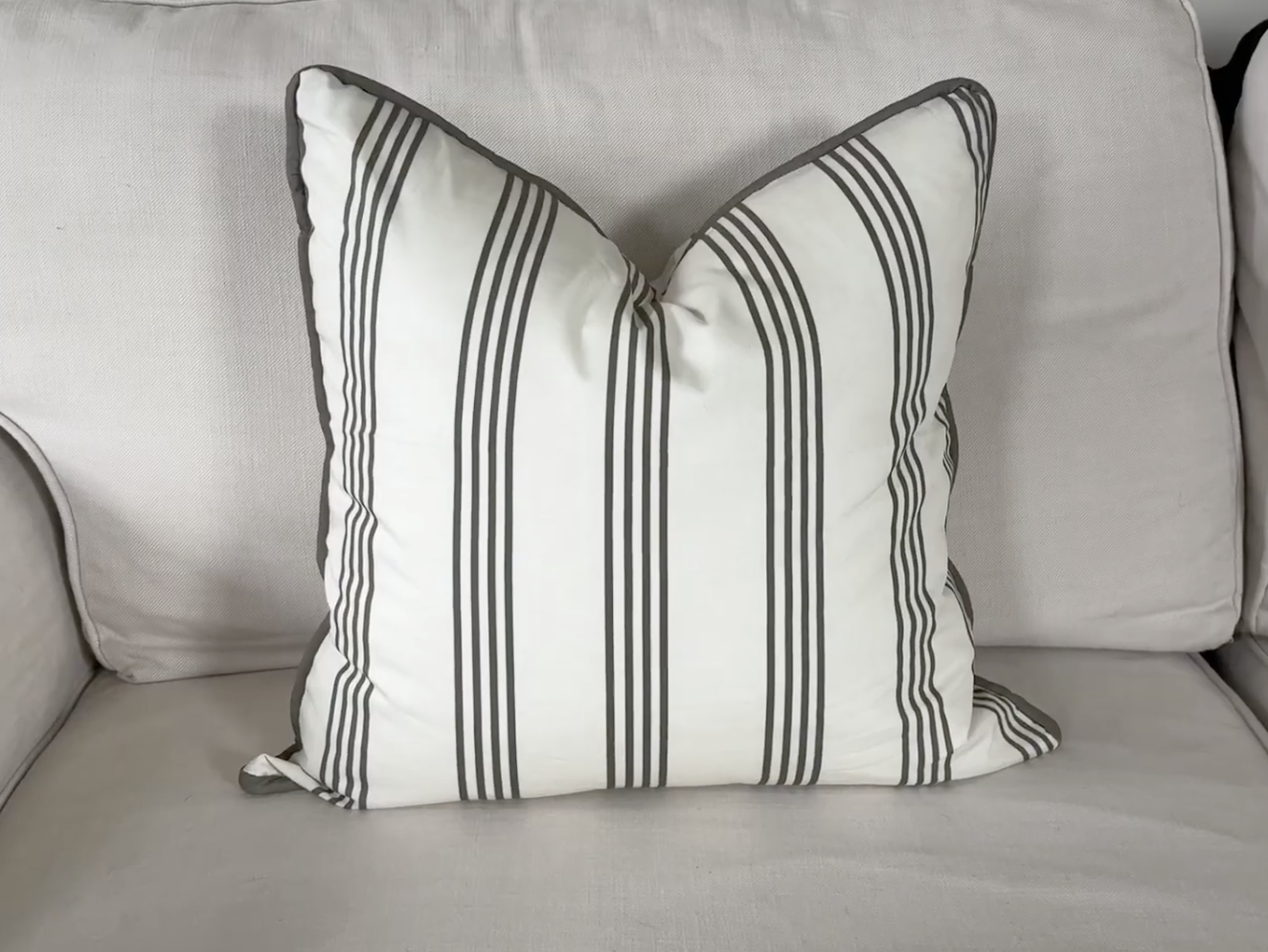 Sewing: Pipping Pillow