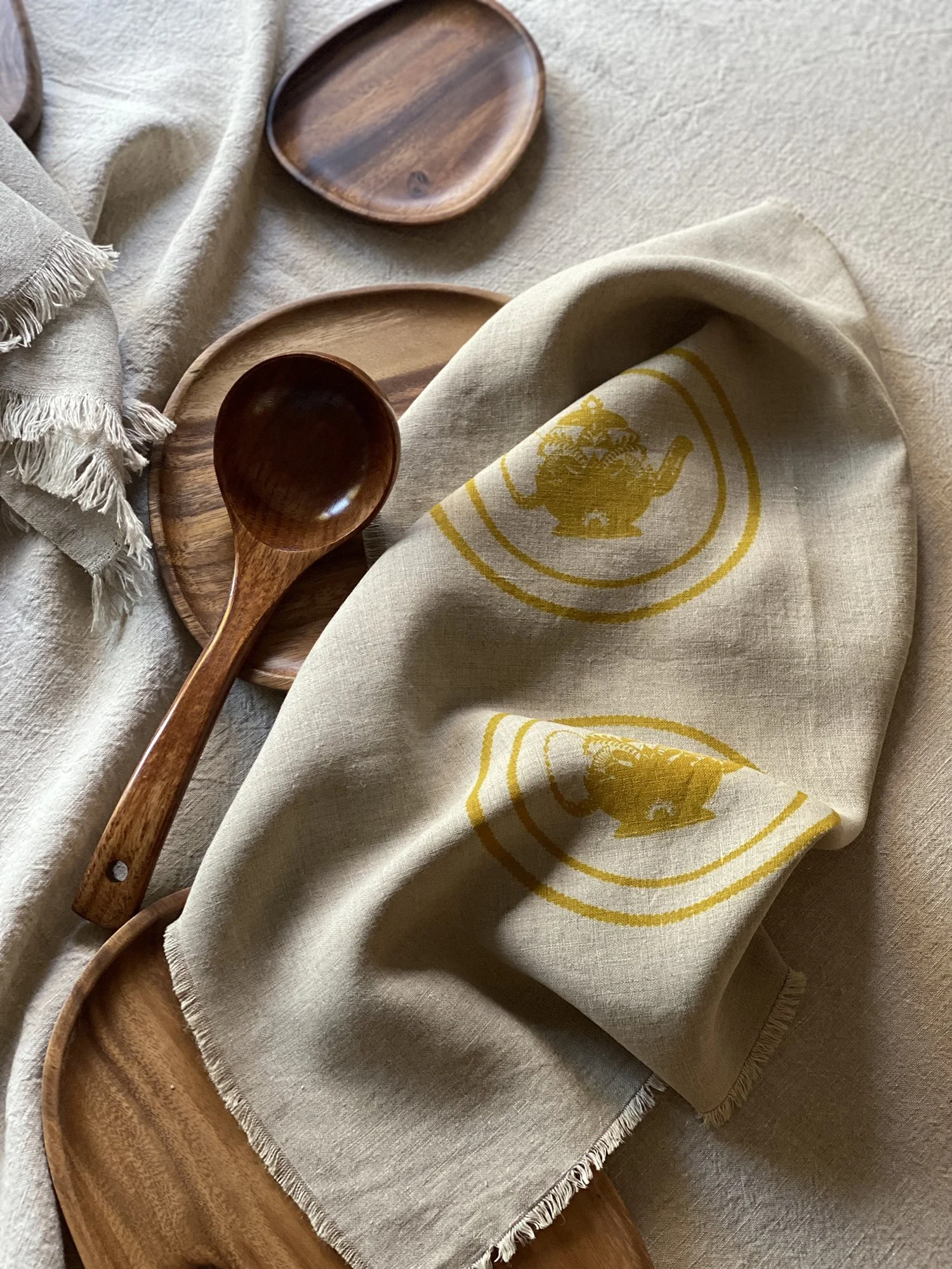 Linen Table Collection/Tea Towel