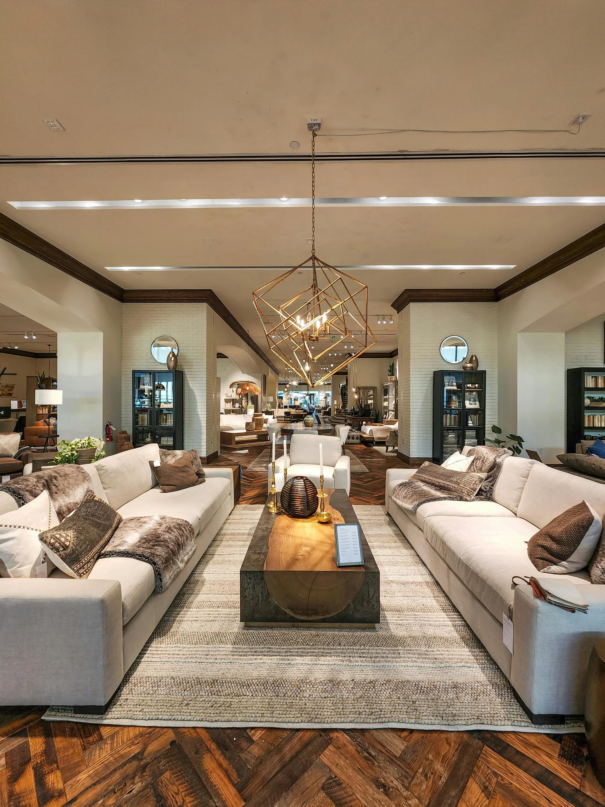 How Do Luxury Real Estate Agents Market Homes in San Francisco?