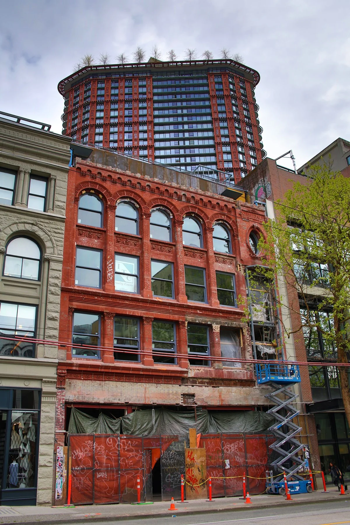 153 W Hastings Const_May 10_2017_HDR_L4350_4x6.jpg