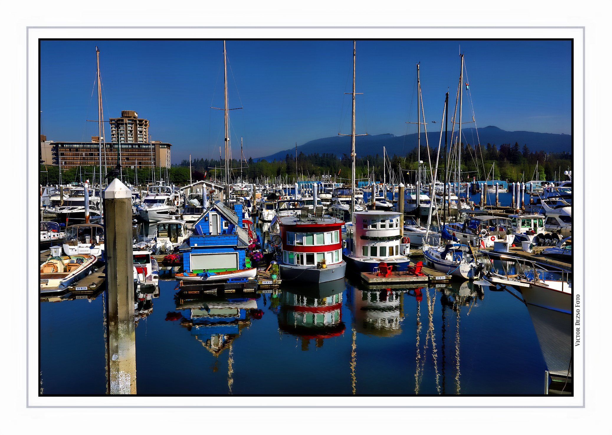 Coal Harbour W House Boats_Jul 6_2021_HDR_5A1572_4x6_peHdr2013.jpg