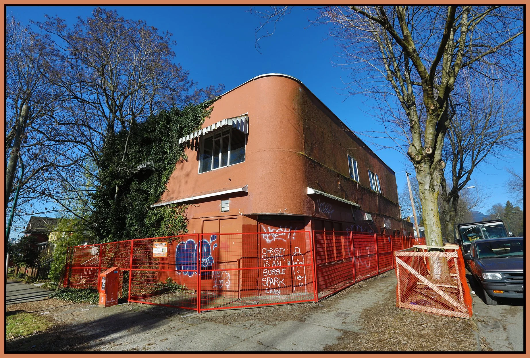 1185 Victoria Dr Const_Feb 1_2017_HDR_4A7967_4x6s.jpg