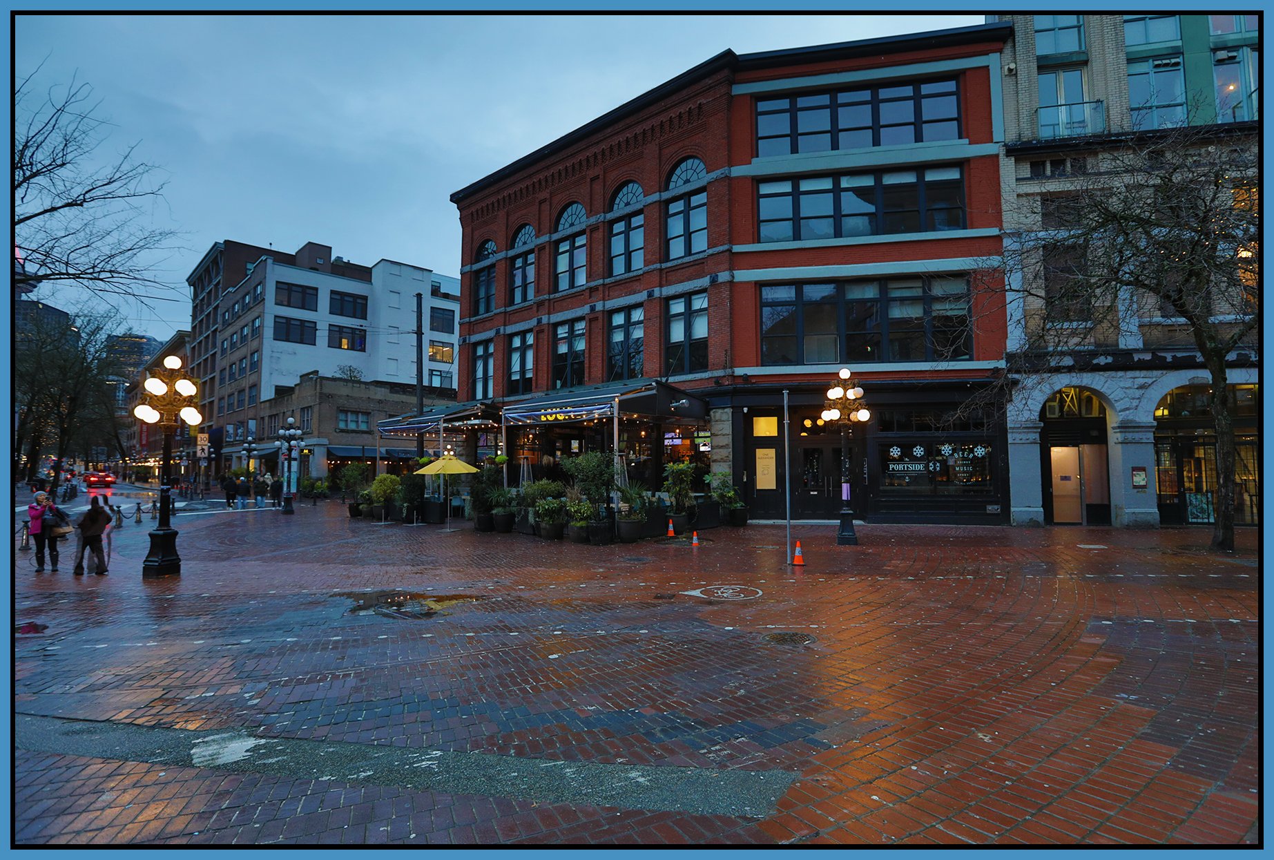 Gastown Maple Tree Square_Jan 3_2026_HDR_4K6978_4x6s.jpg