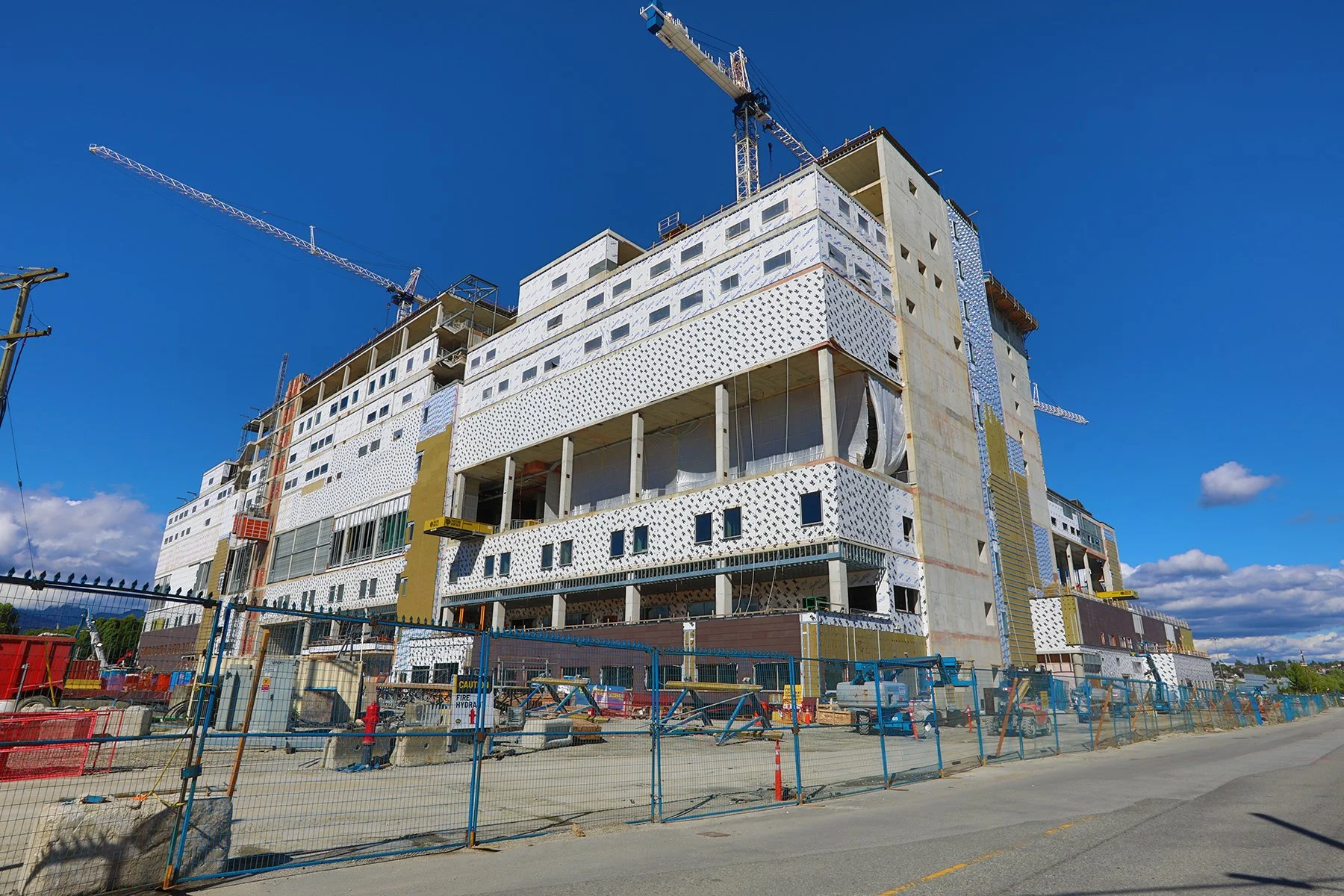 New St.Paul's Hospital Const_May 29_2024_HDR_4H9611_4x6.jpg