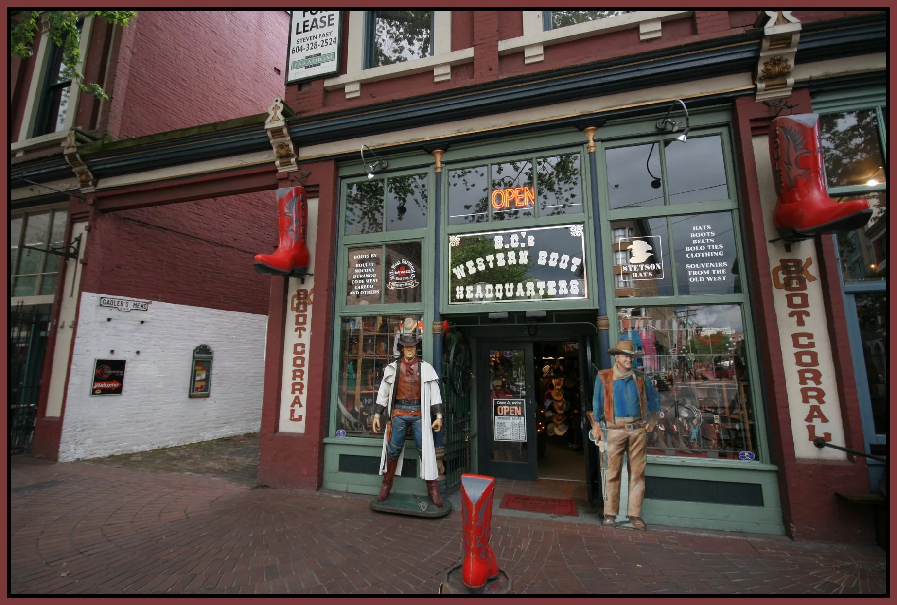 Gastown Boot Corral_8530_4x6s.jpg