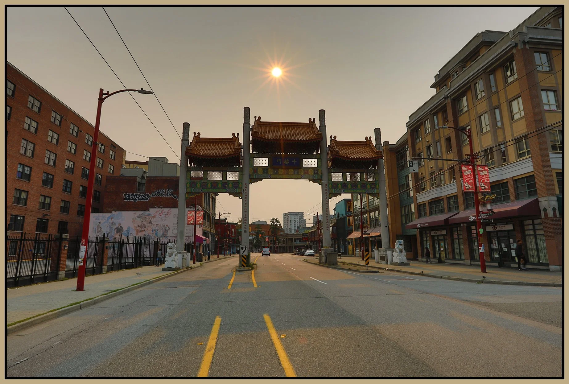 Chinatown Gate LkgE_Aug 20_2023_HDR_5C4794_4x6s.jpg
