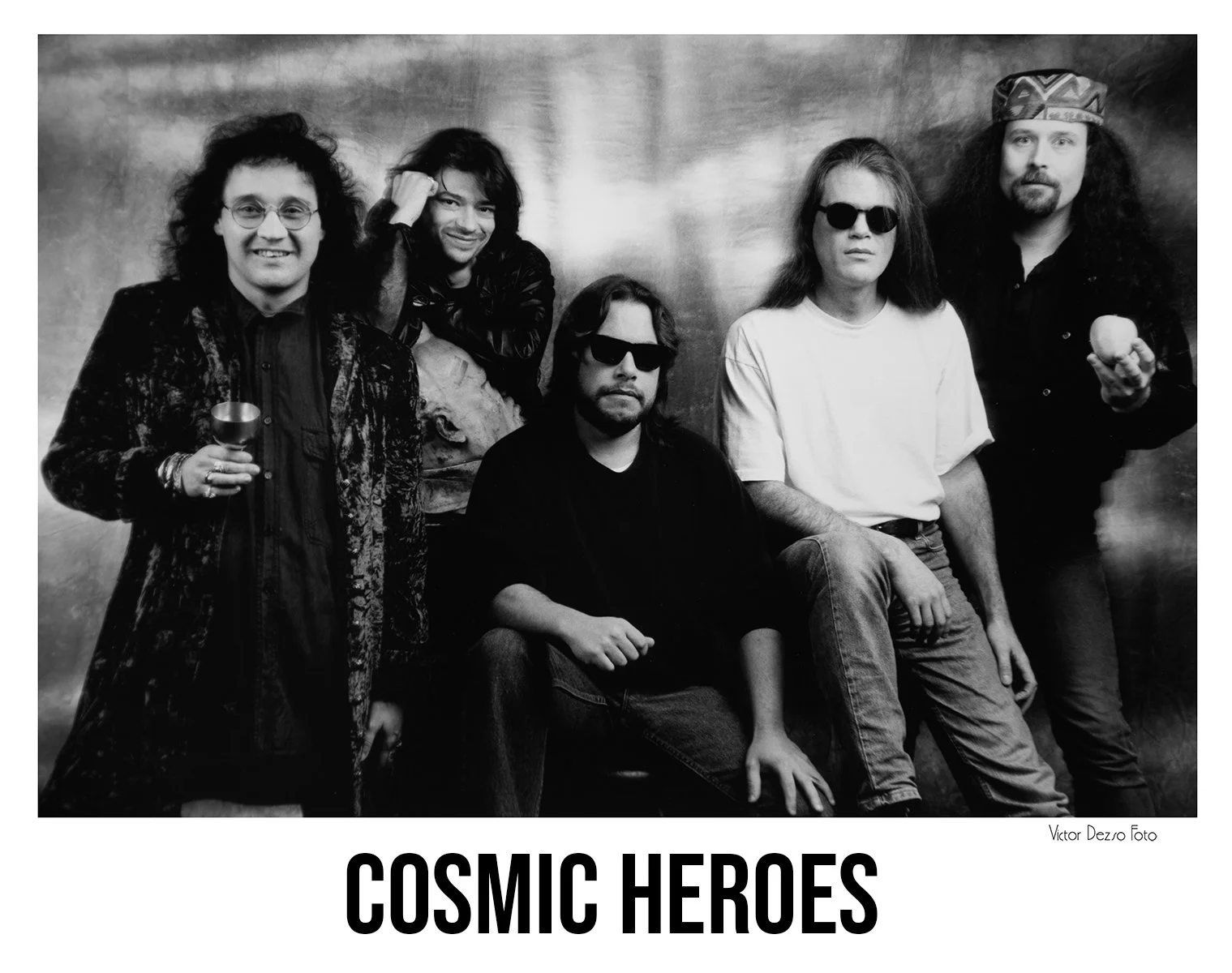 Cosmic Heroes_3101_4x5.jpg