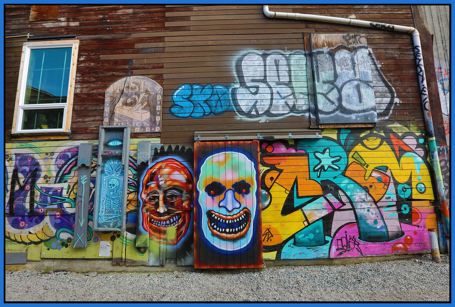 1000 Parker St Graffiti_Mar 29_2024_HDR_4H5990_4x6s.jpg