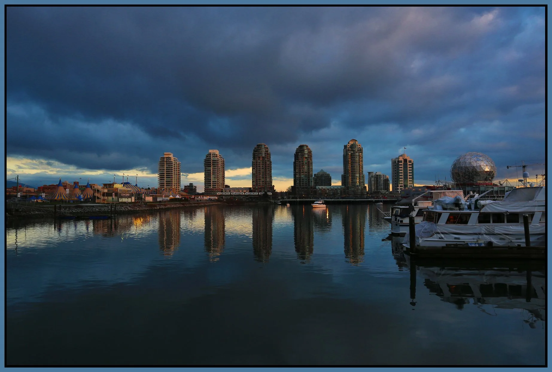 7 View_Dec 30_2012_HDR_C7343_4x6s.jpg