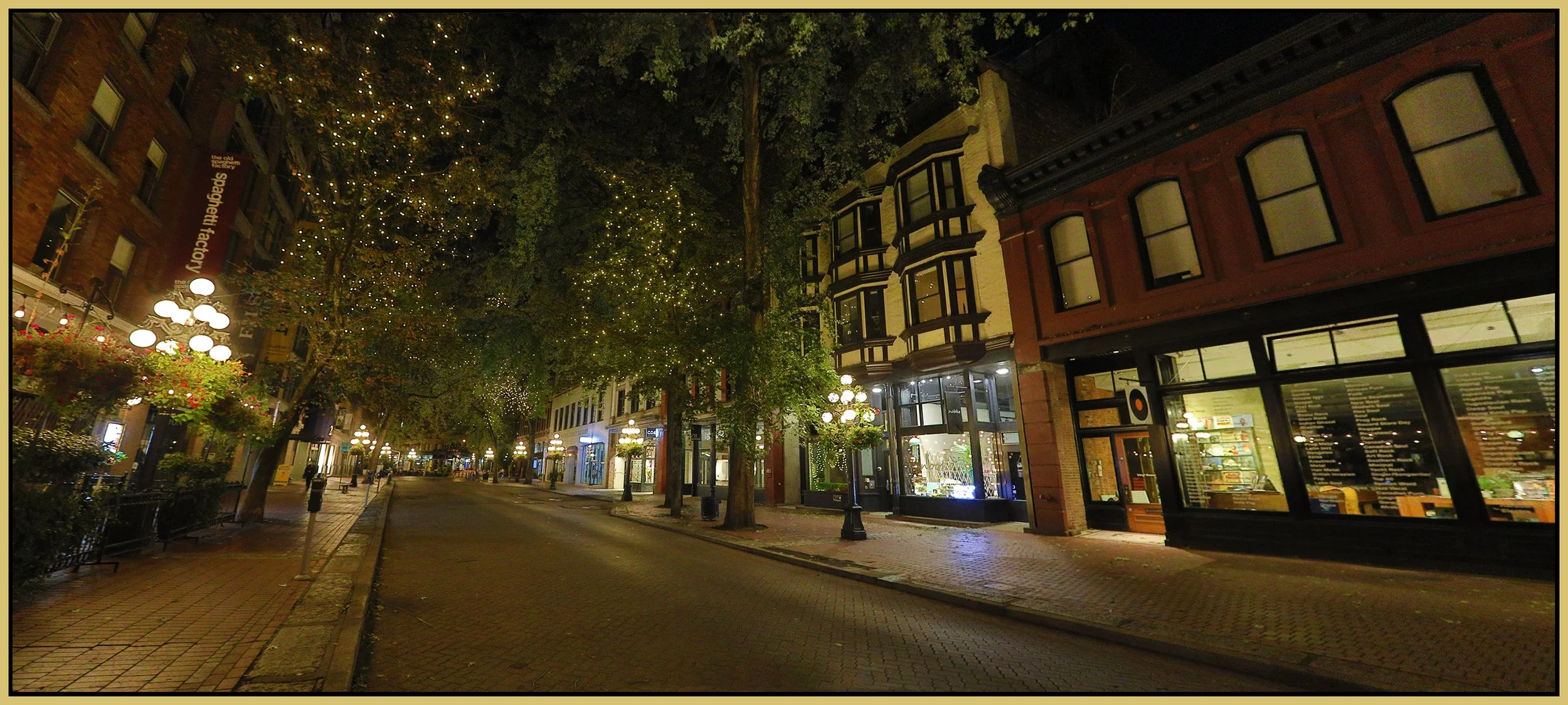 Gastown 66 Water St_Sep 8_2022_HDR_Pan_5B7587_4x9s.jpg