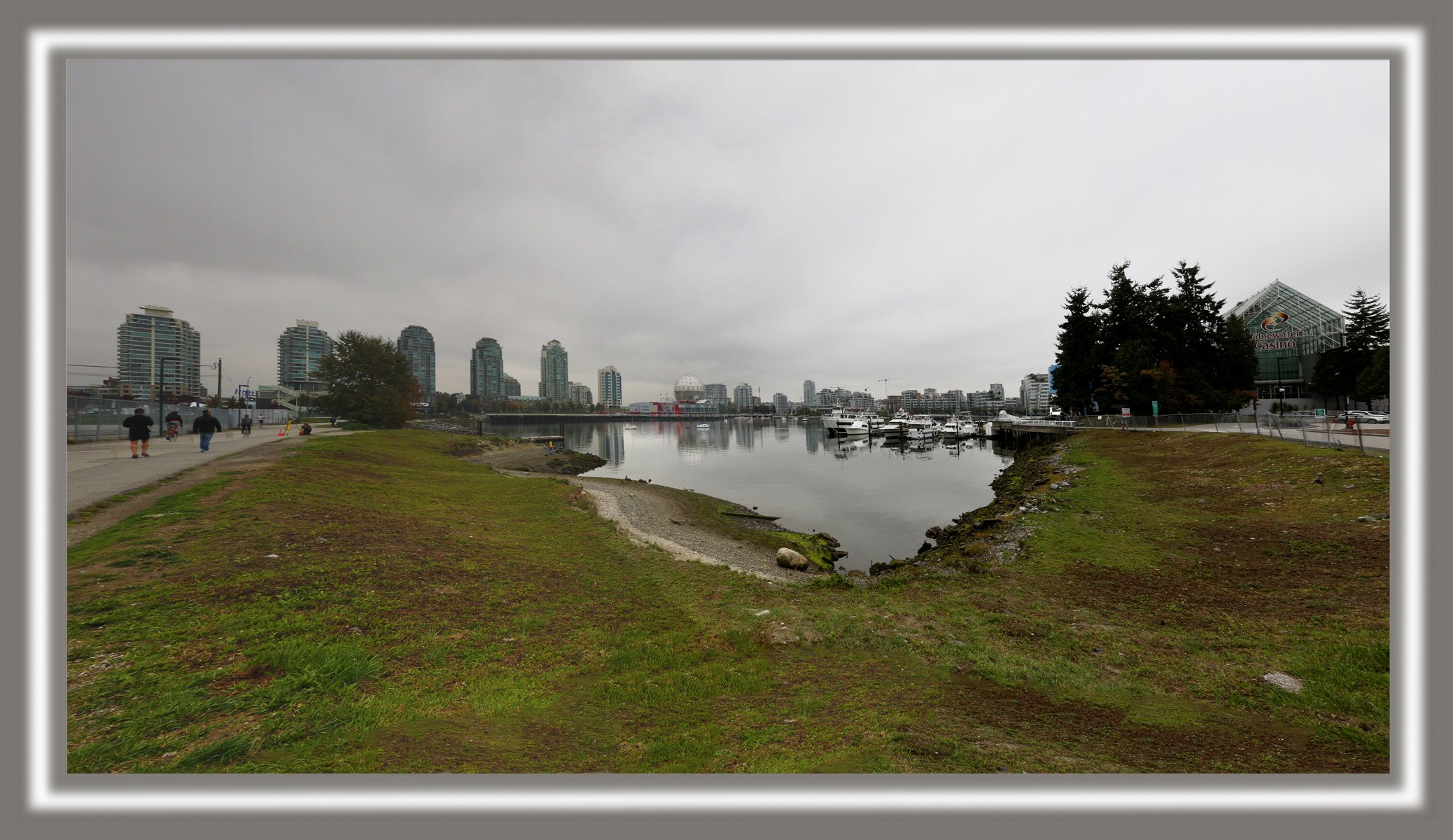 7 View_Oct 8_2014_HDR_Pan_F4410_2_4x7s.jpg