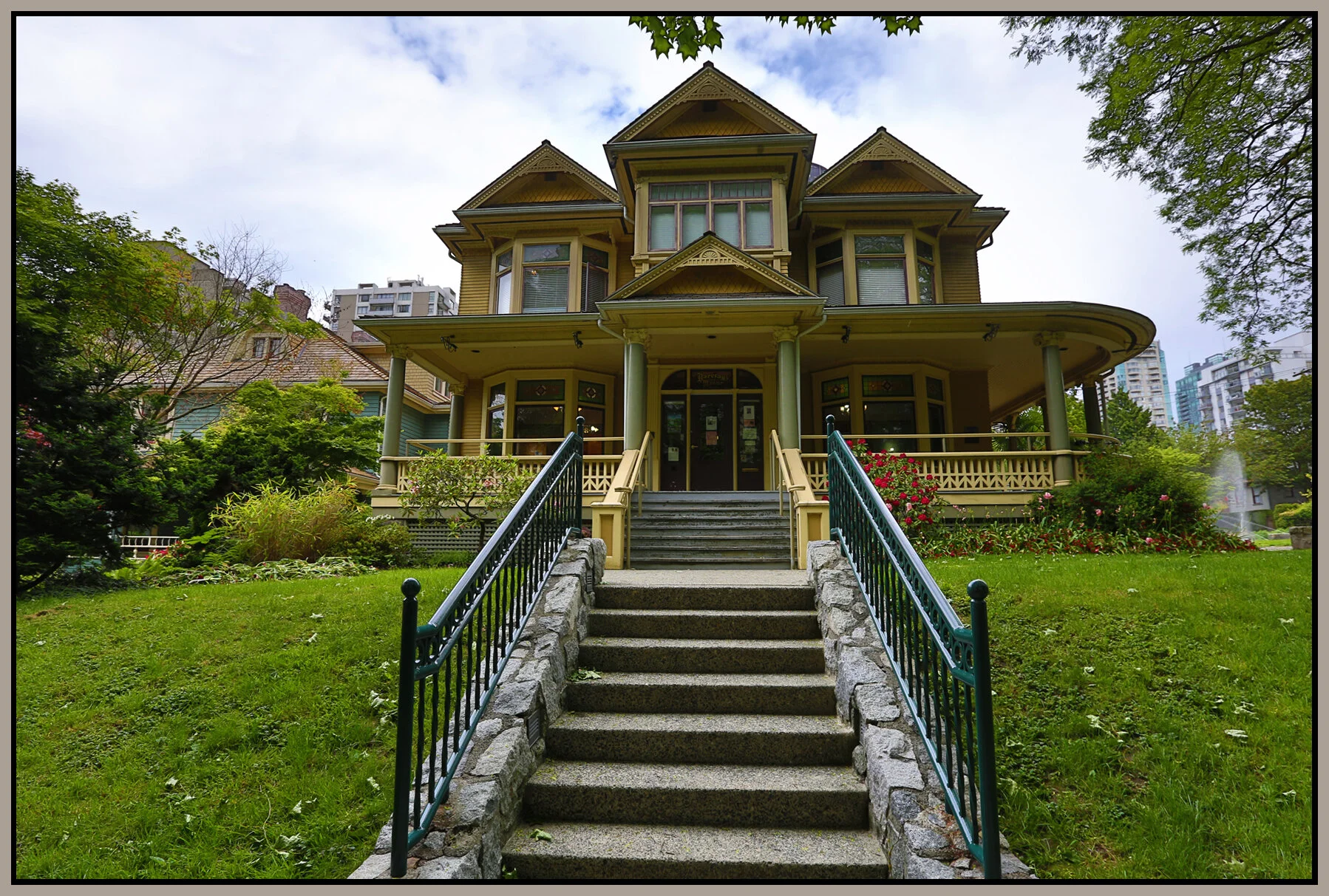1447 Barclay Manor_May 11_2016_HDR_K1818_4x6s.jpg