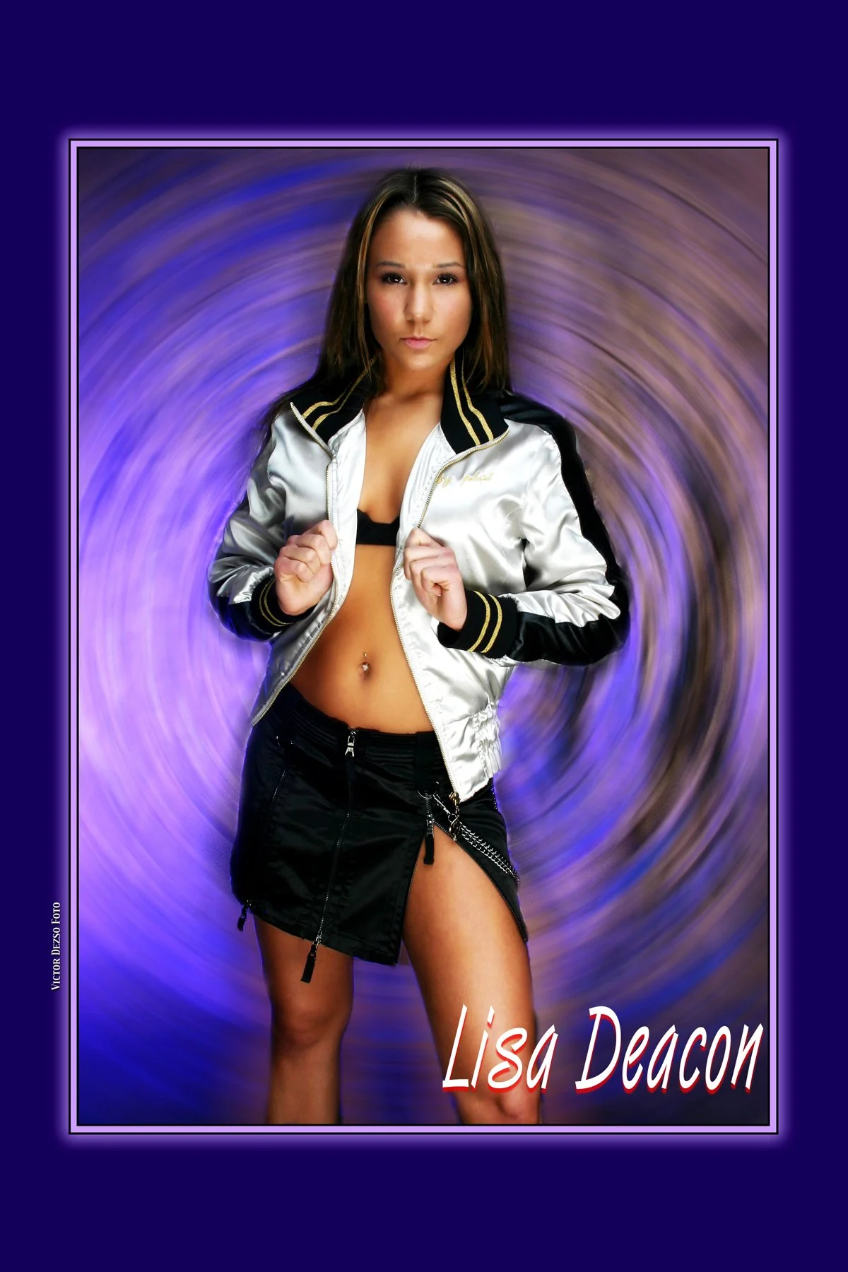 Lisa_0775_3_4x6 copy.jpg