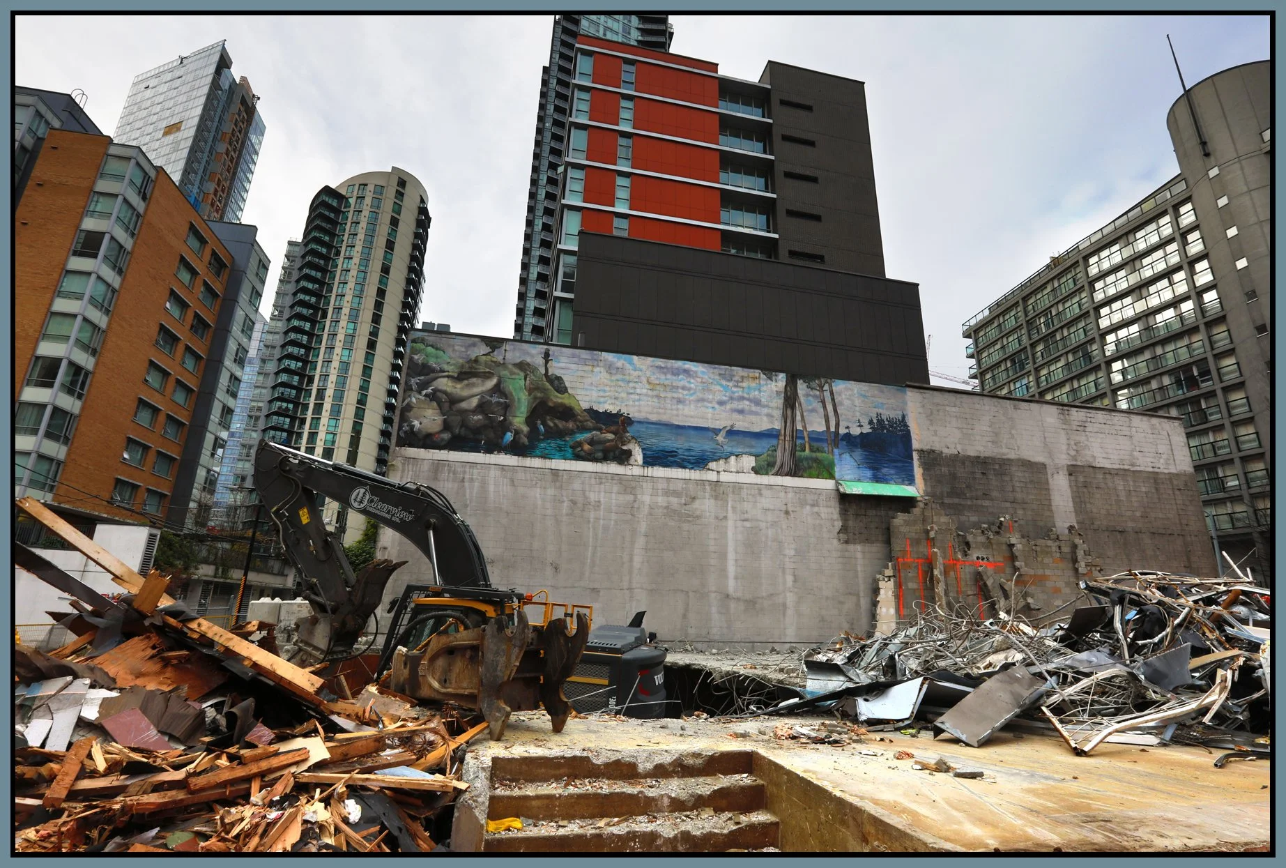 1200 Richards Const Mural_Nov 7_2017_HDR_B8130_4x6s.jpg