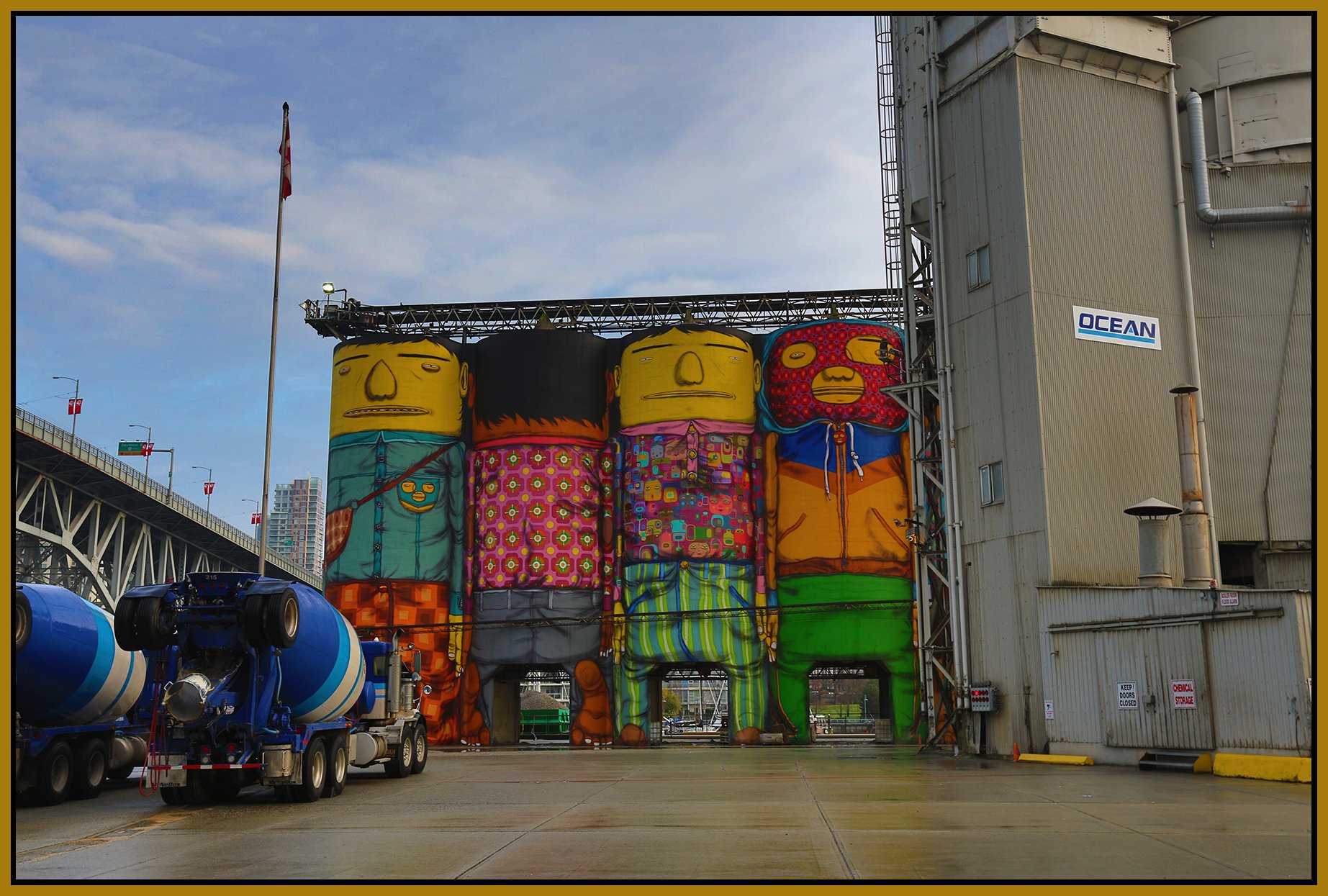 Granville Isaland Murals_Dec 21_2014_HDR_F2148_4x6s.jpg